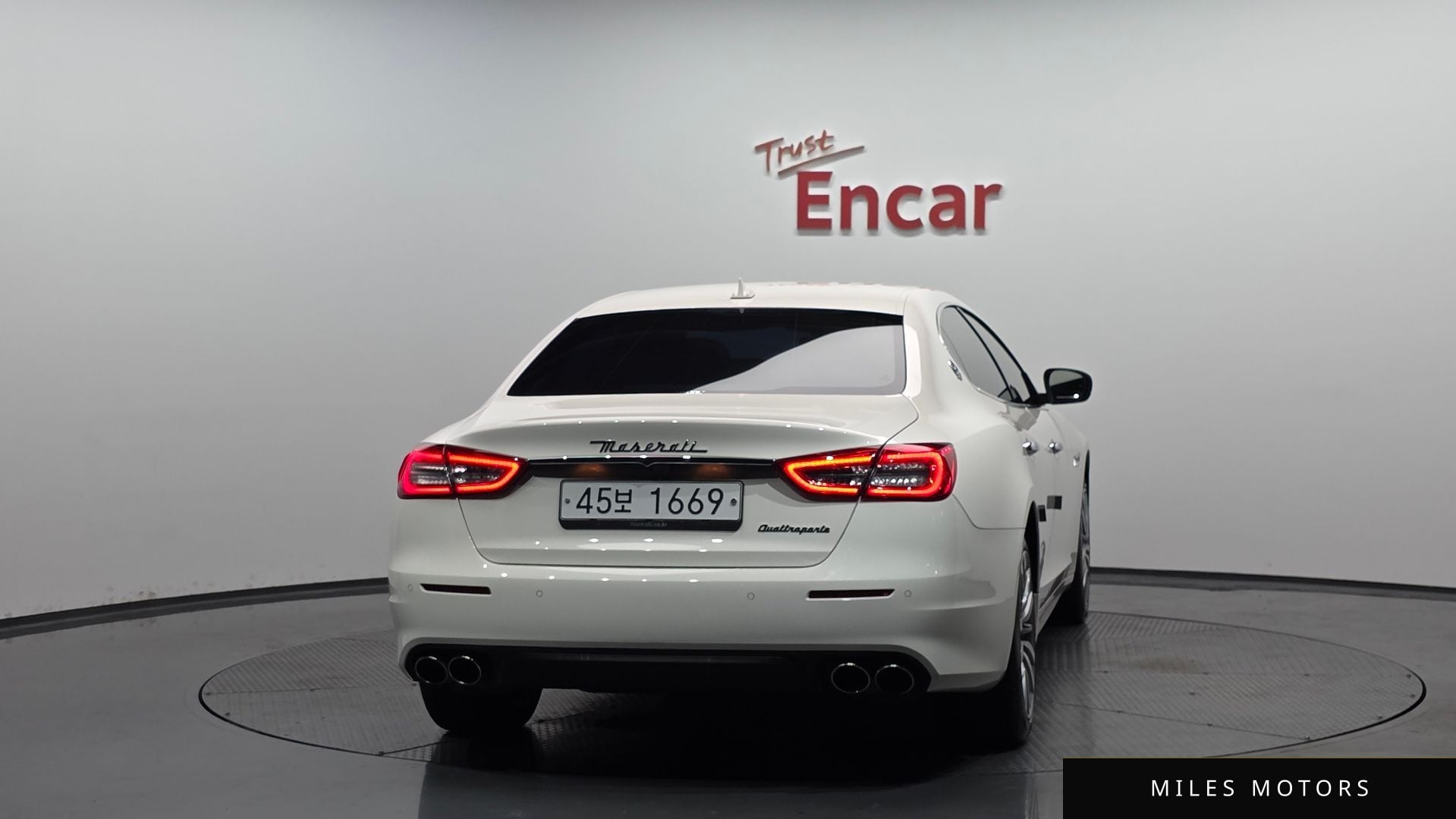 Maserati Quattroporte 2019 — миниатюра 3