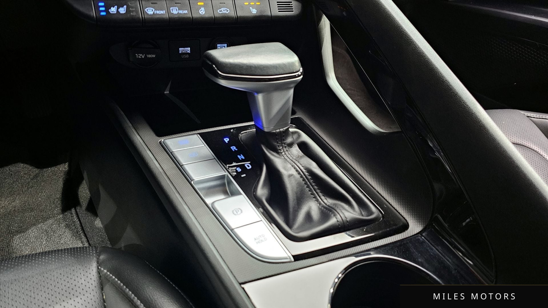 Hyundai AVANTE 2021 — миниатюра 12