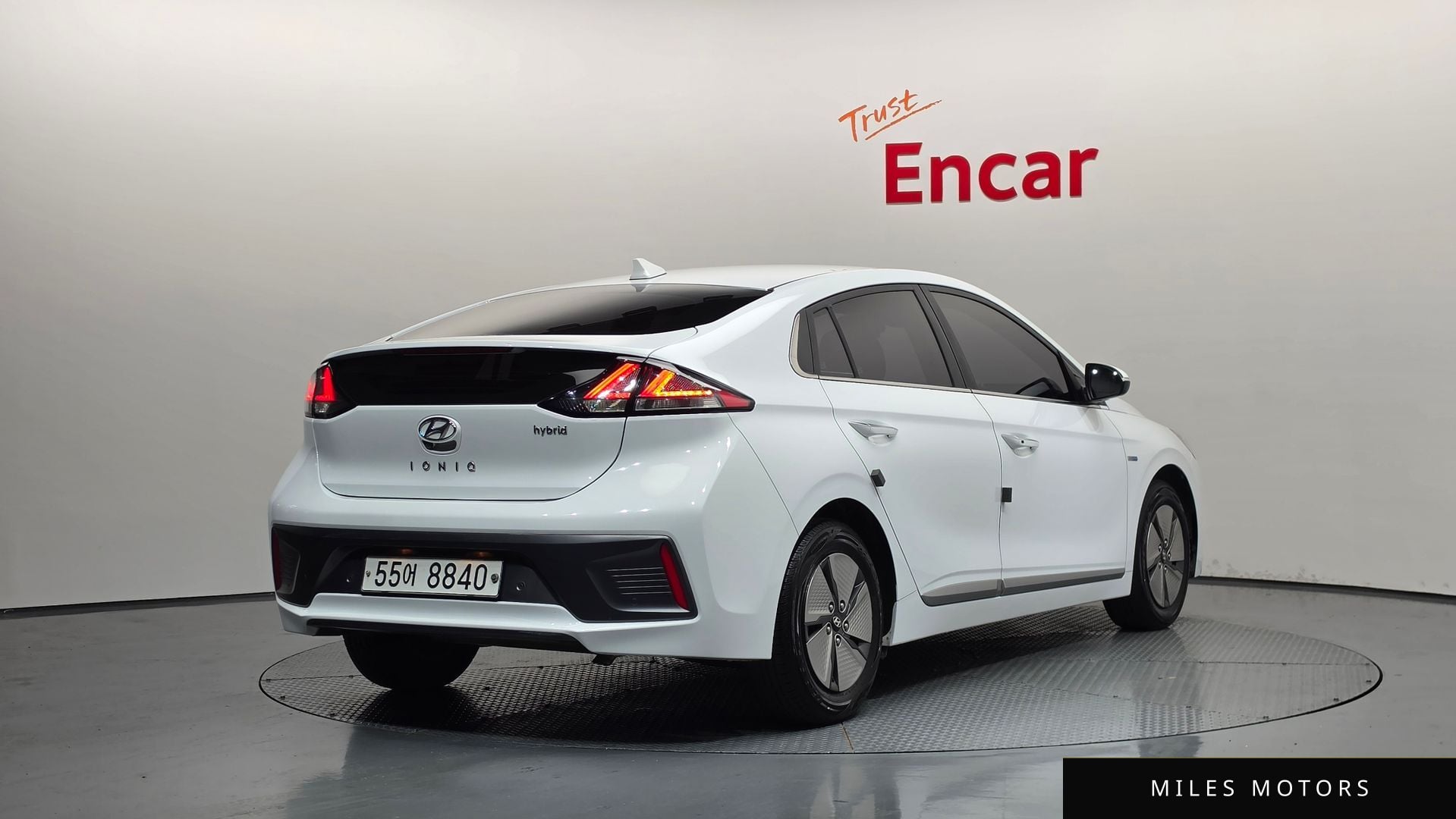 Hyundai Ioniq 2020 — миниатюра 2