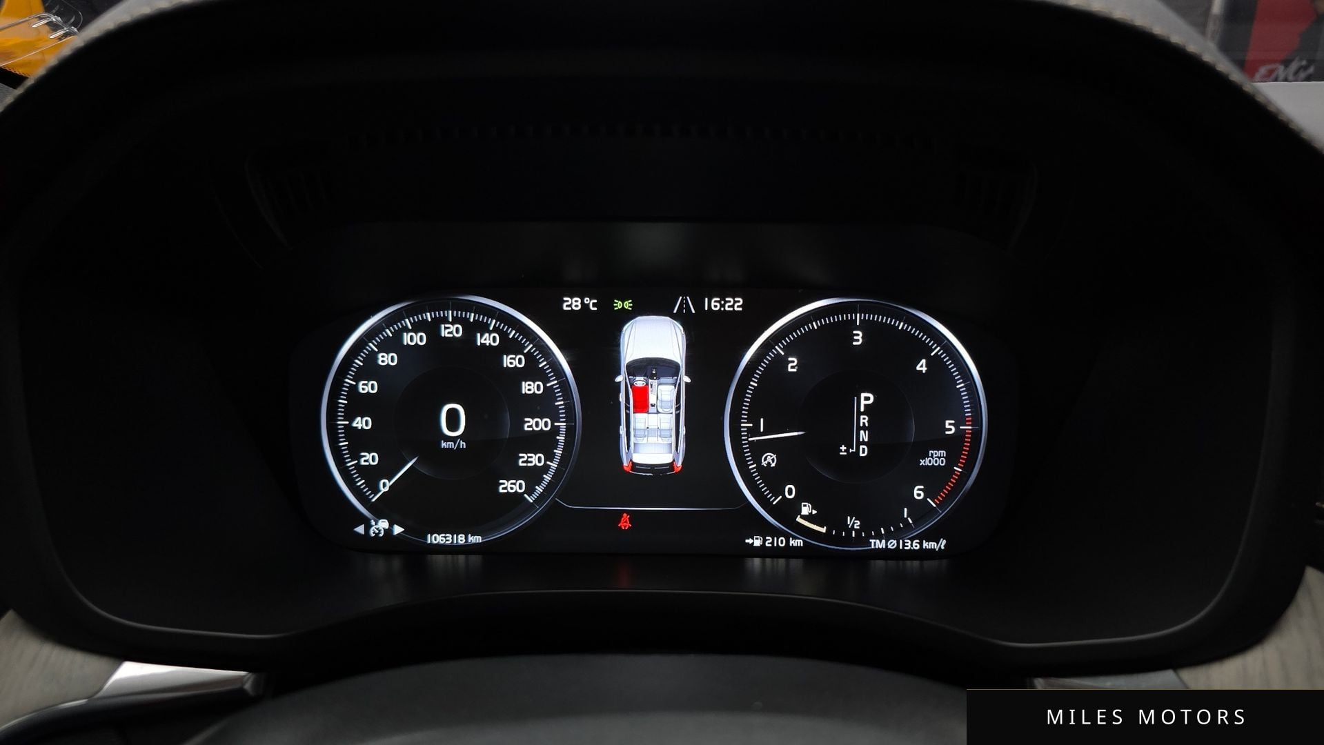 Volvo XC60 2018 — миниатюра 11
