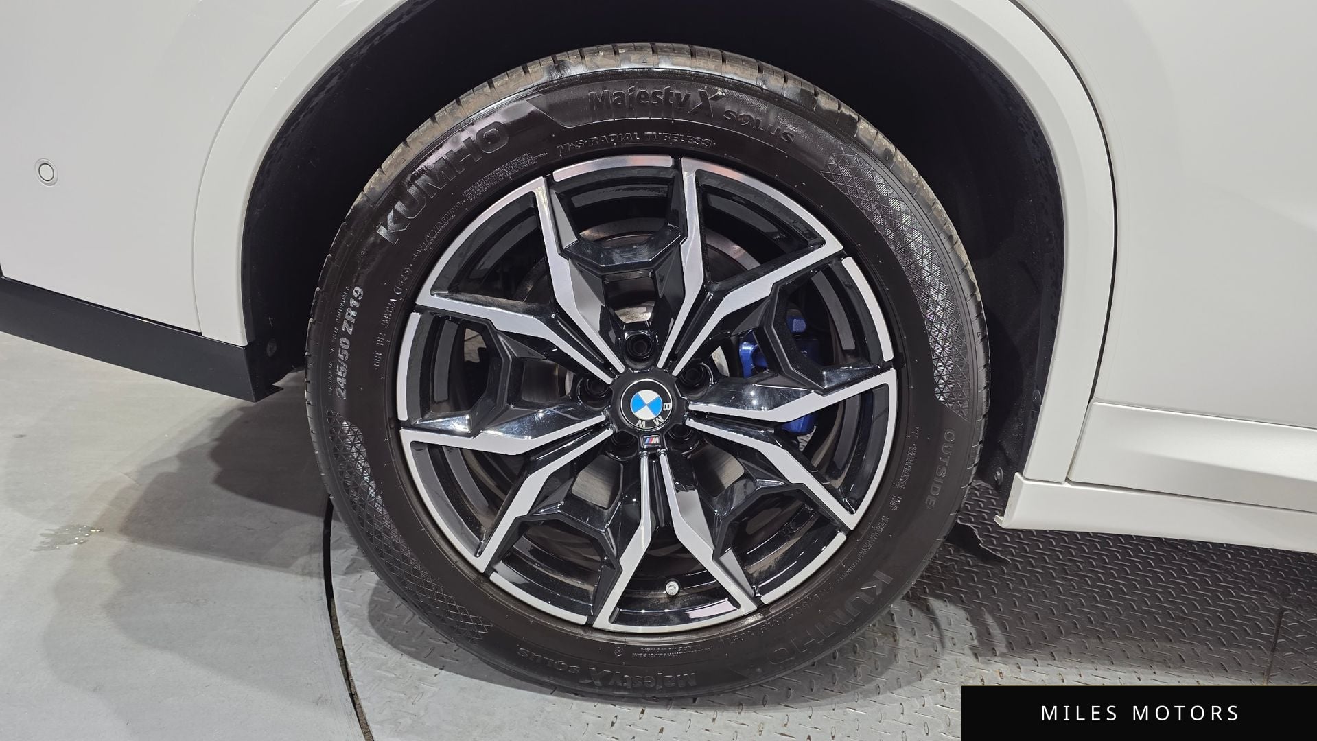 BMW X4 (G02) 2023 — миниатюра 5