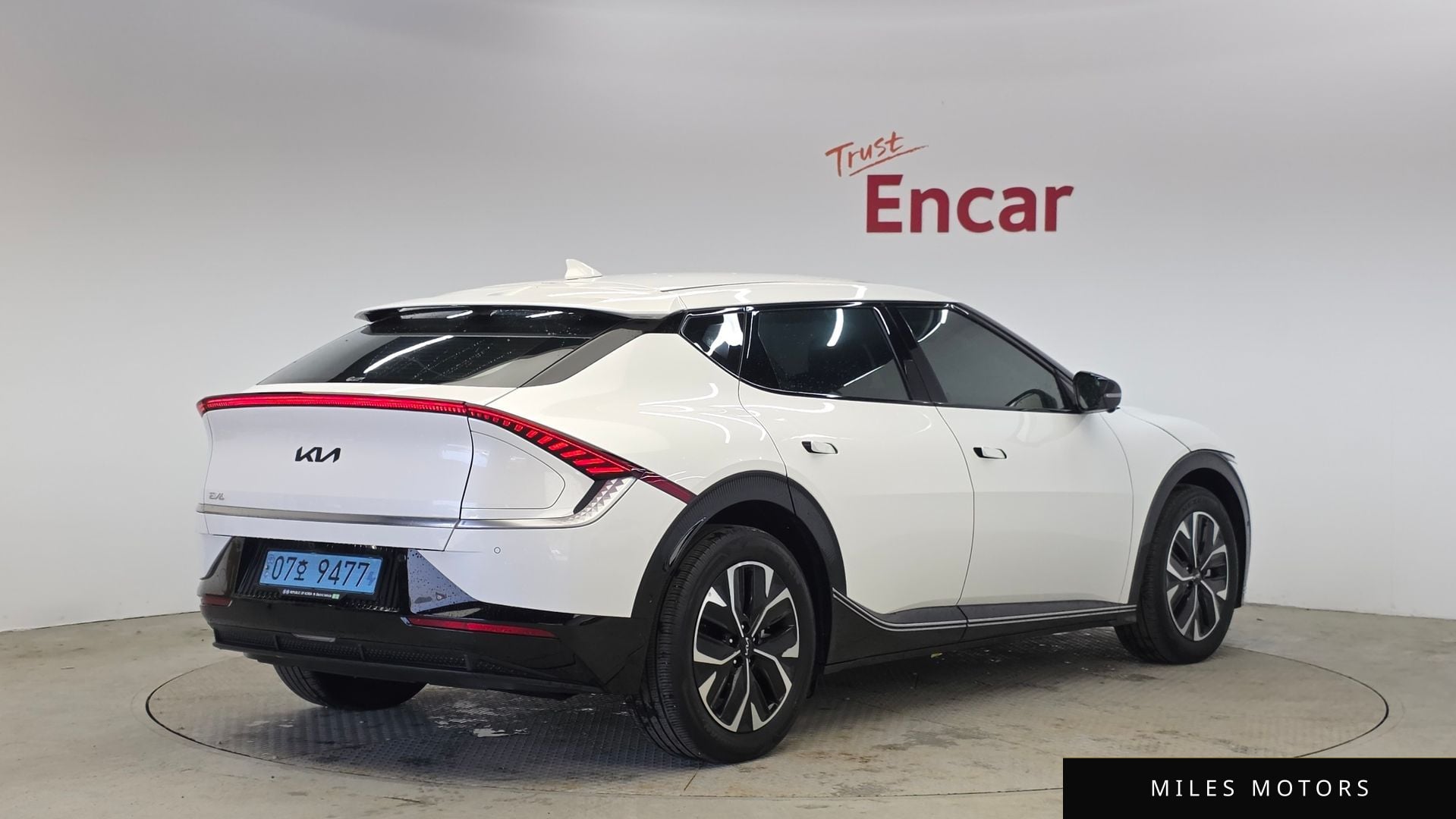 Kia EV6 2024 — миниатюра 2