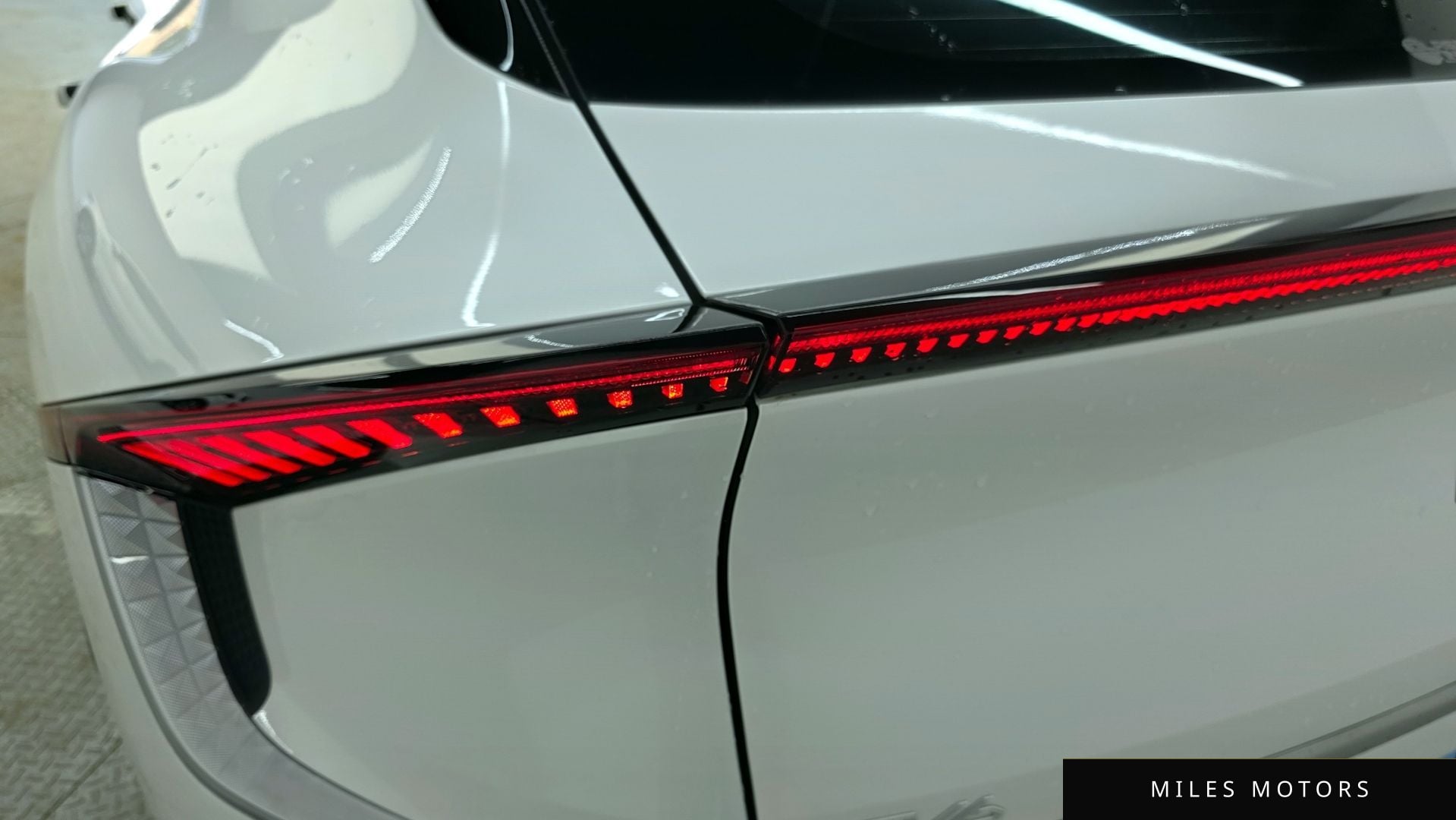 Kia EV6 2024 — миниатюра 9