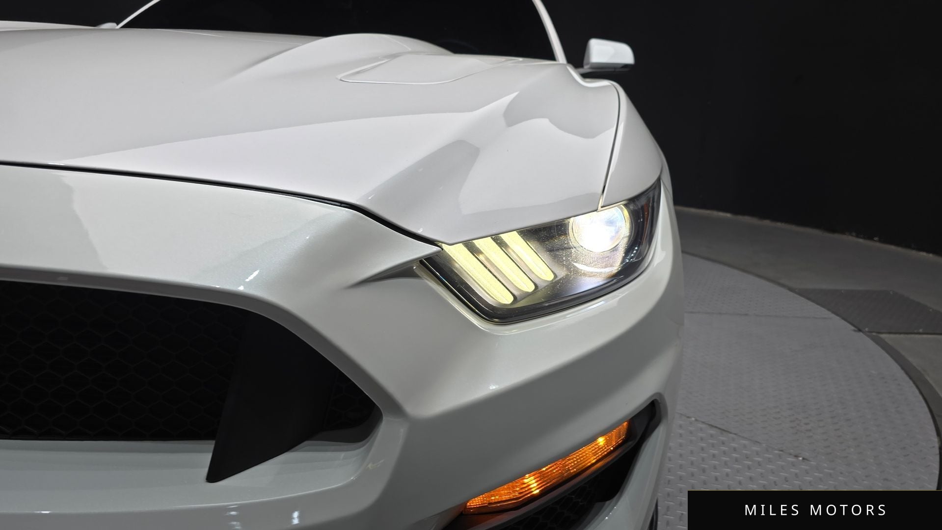 Ford Mustang 2017 — миниатюра 8