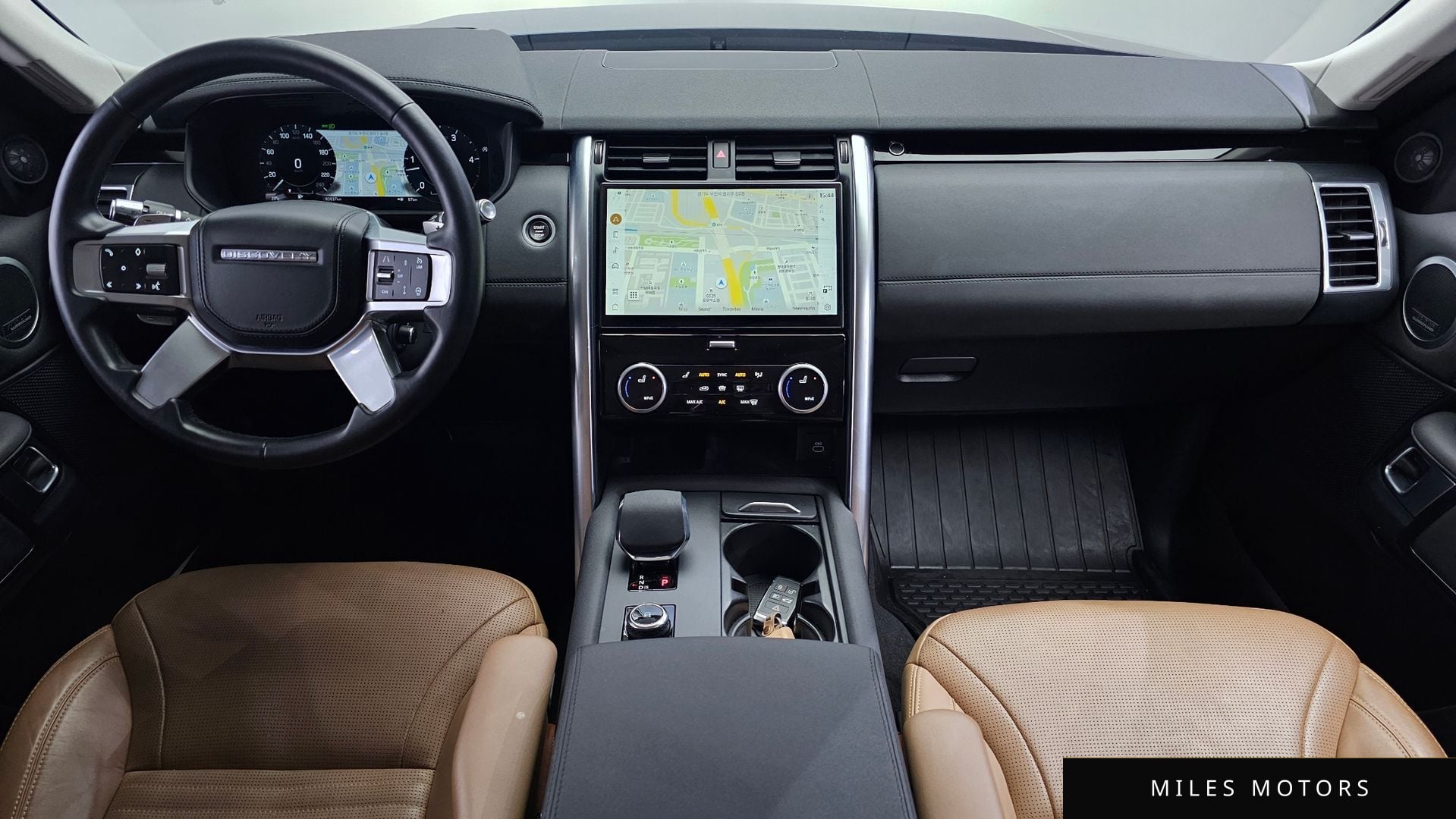 Land Rover Discovery 2022 — миниатюра 10