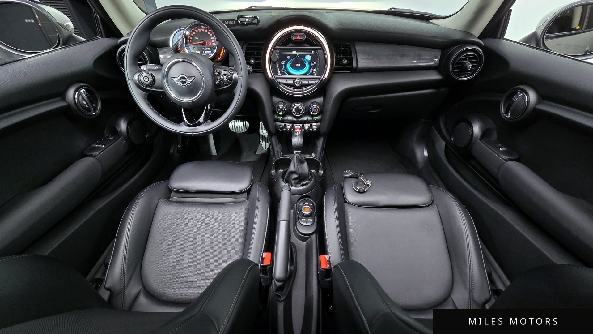 MINI Cooper D 2018 — миниатюра 7
