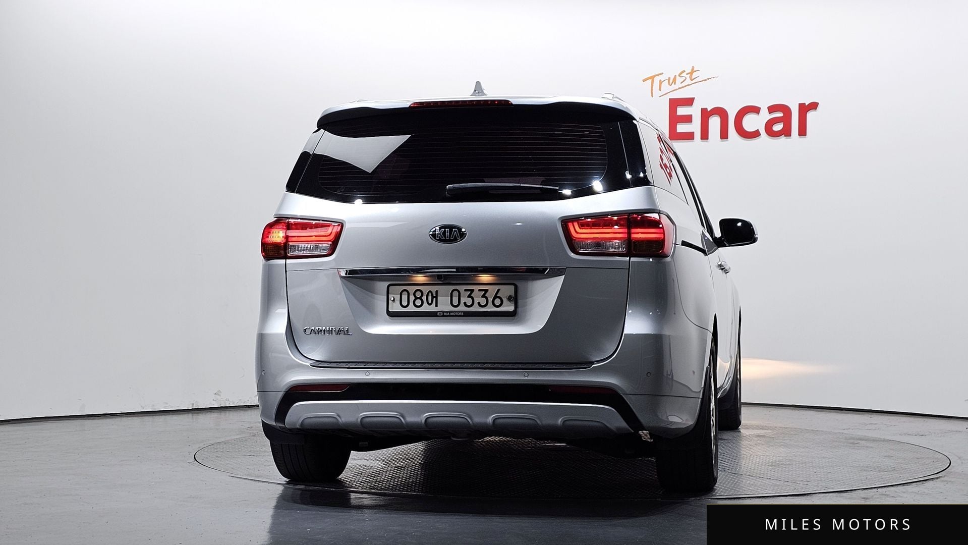 Kia Canival 2017 — миниатюра 4