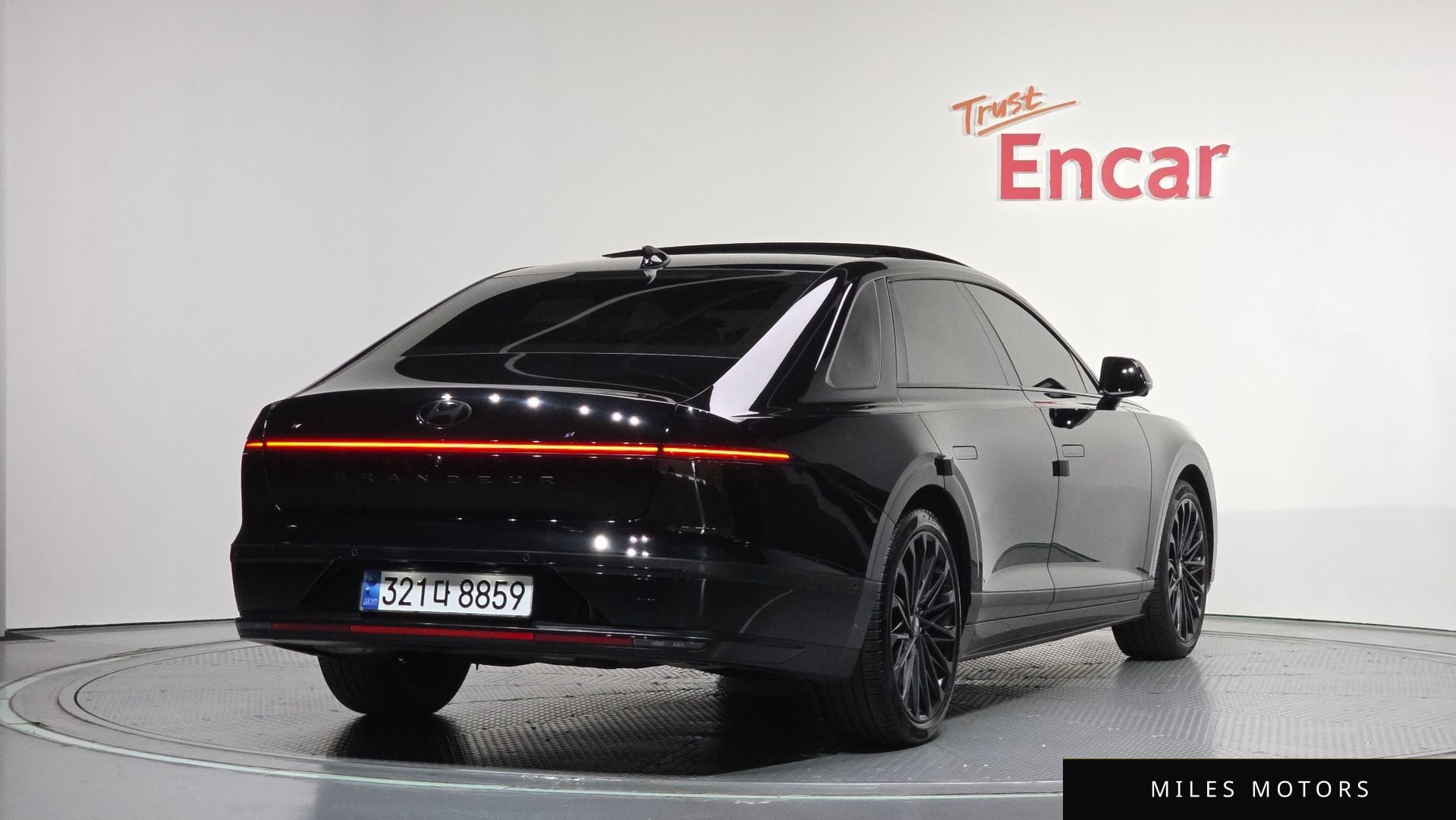 Hyundai Grandeur 2023 — миниатюра 2