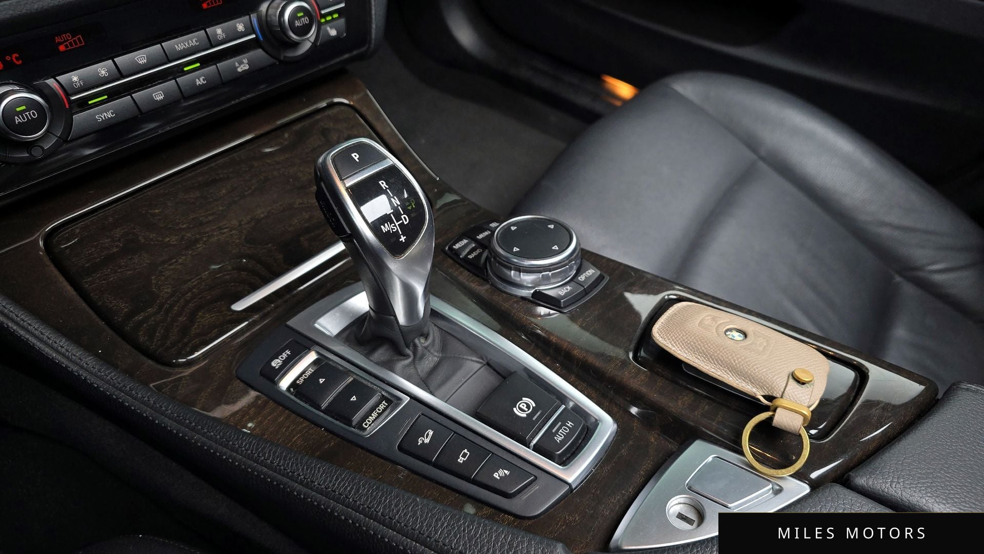 BMW 5 Series (F10) 2016 — миниатюра 11