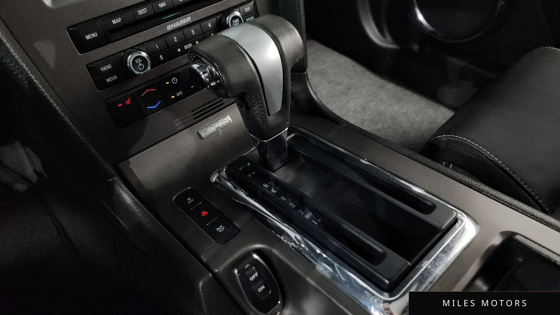 Ford Mustang 2012 — миниатюра 9