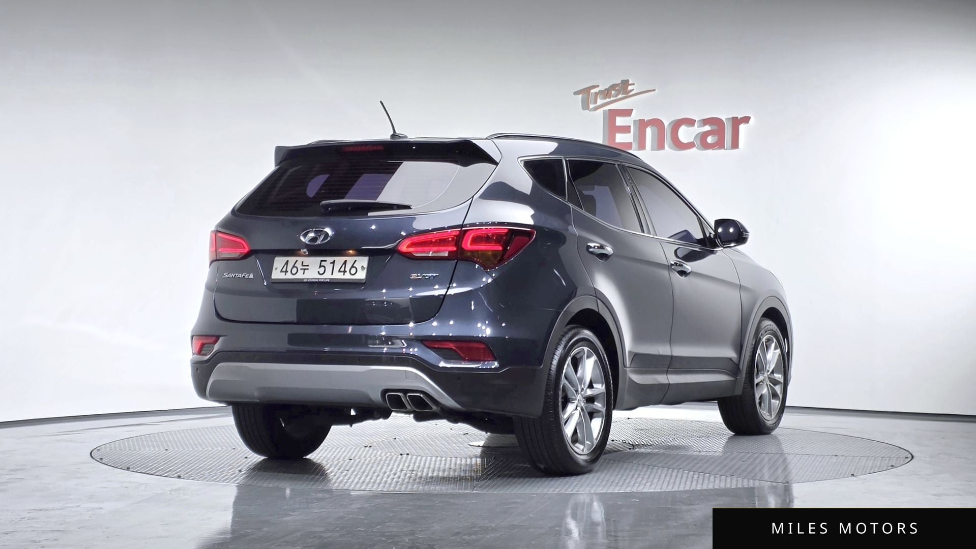 Hyundai Santafe 2016 — фото 1 из 12
