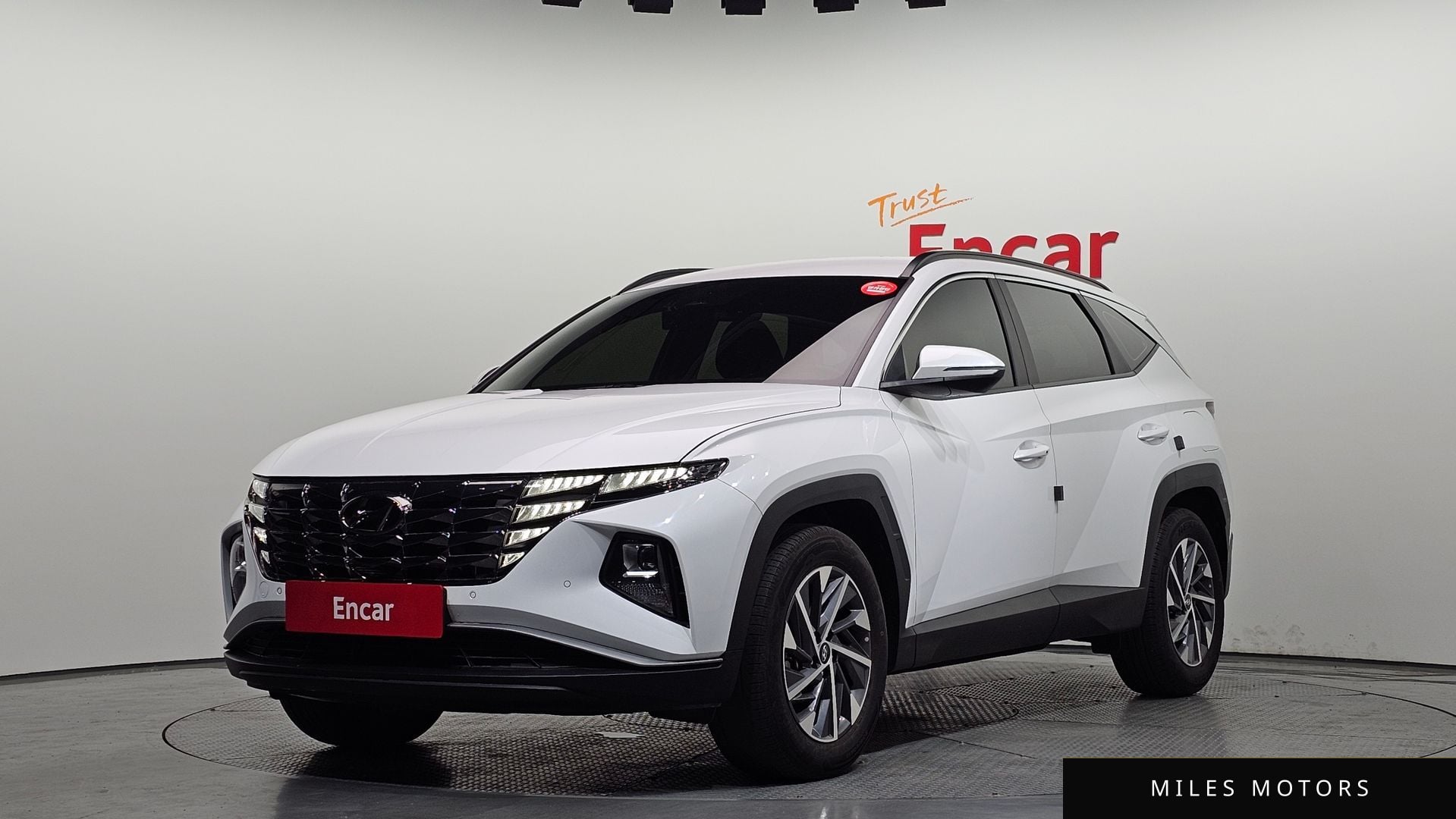 Hyundai Tucson 2023 — фото 1 из 12