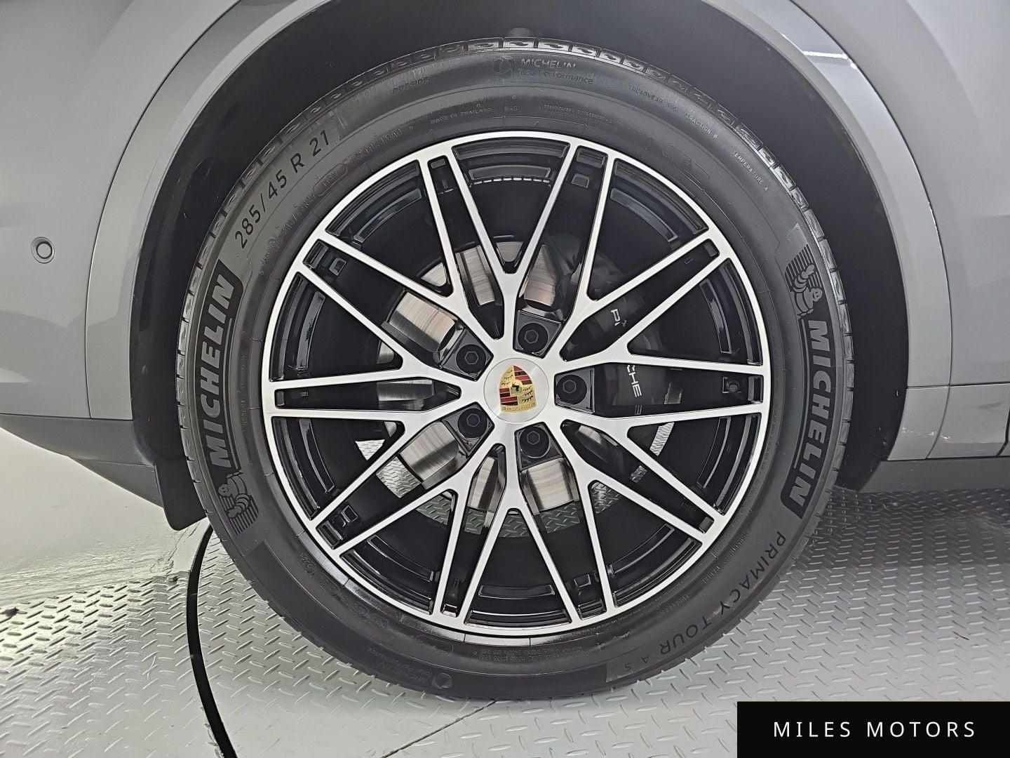 Porsche Cayenne 2024 — миниатюра 5