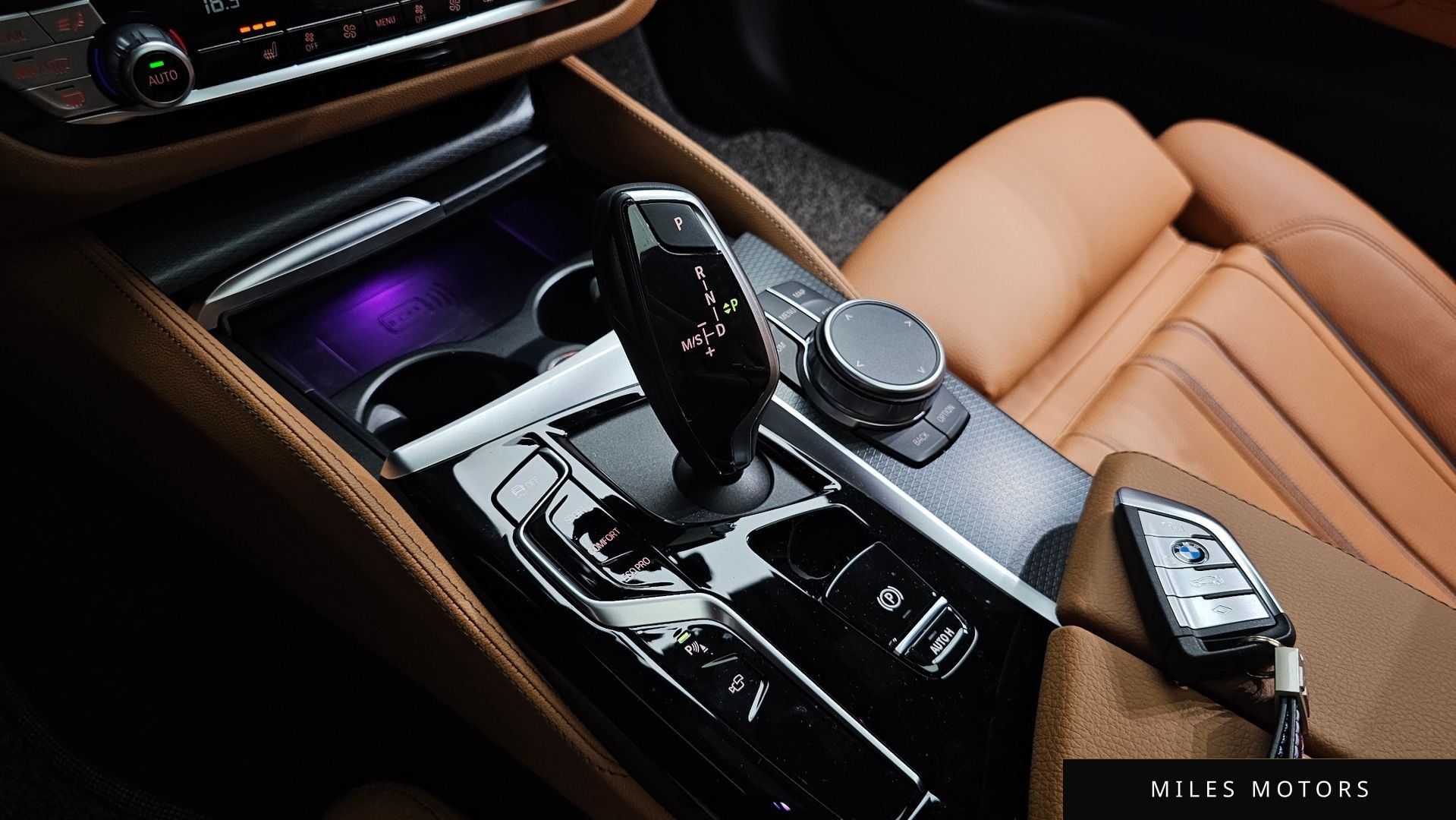 BMW 5 Series (G30) 2023 — миниатюра 11