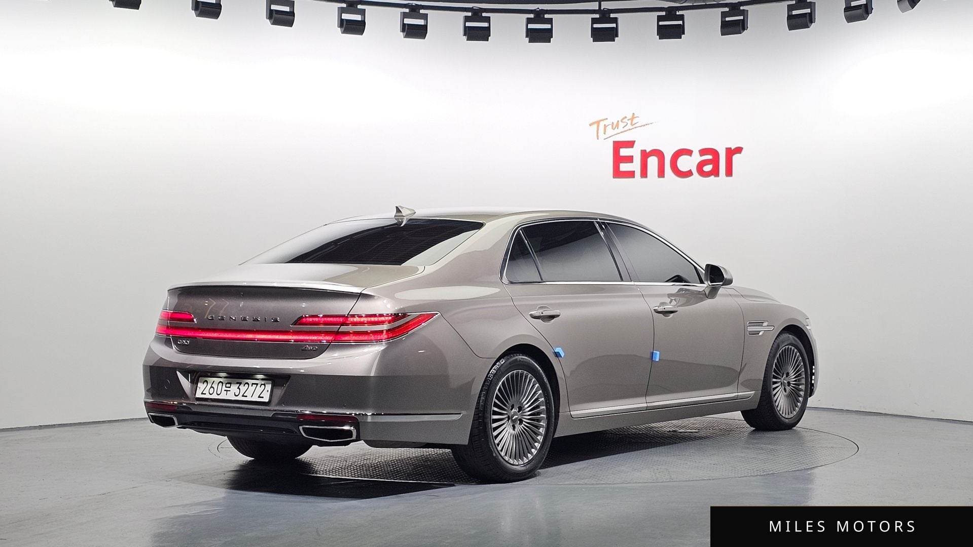Genesis G90 2021 — миниатюра 2