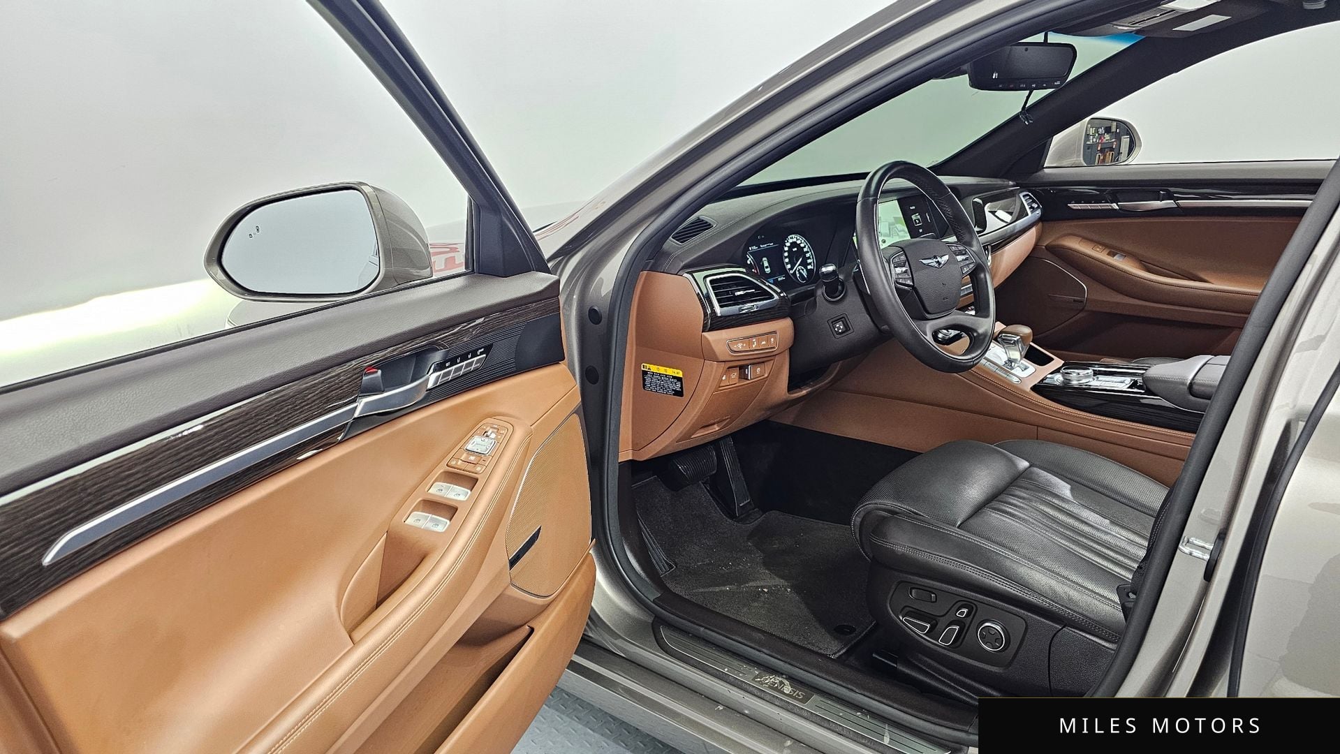Genesis G90 2021 — миниатюра 10