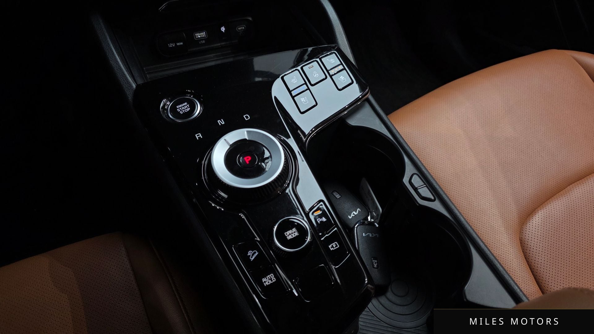 Kia Sportage 2023 — миниатюра 12