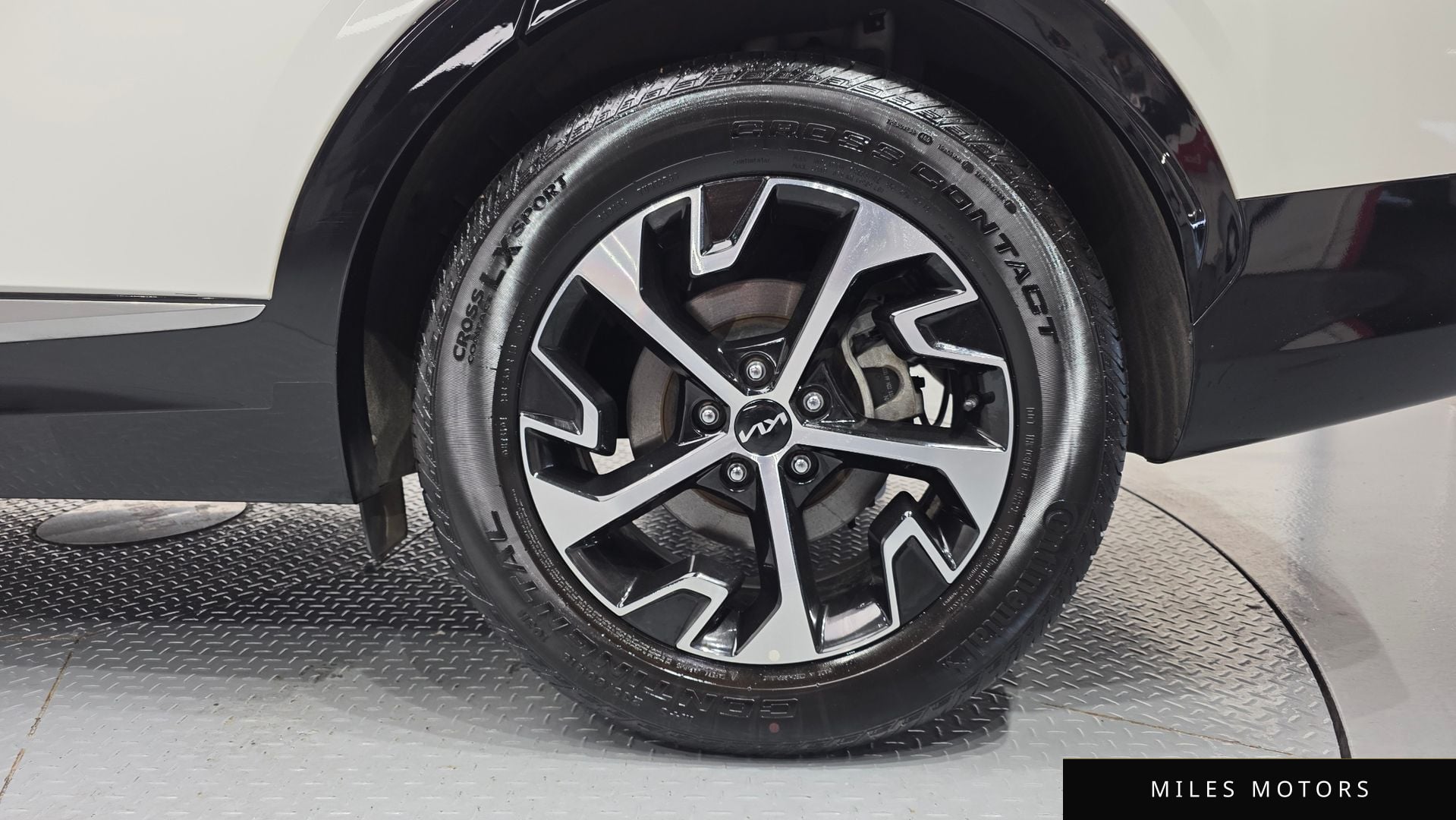 Kia Sportage 2023 — миниатюра 7