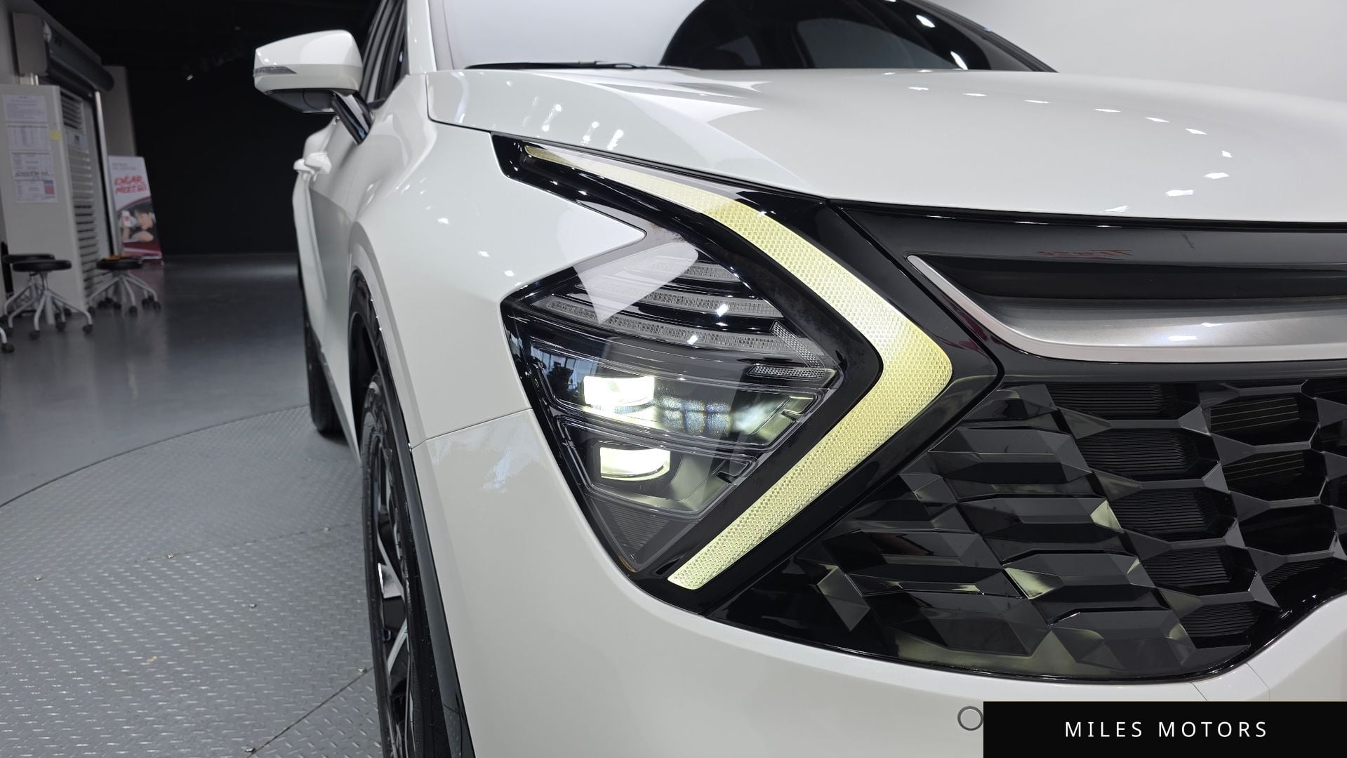 Kia Sportage 2023 — миниатюра 8