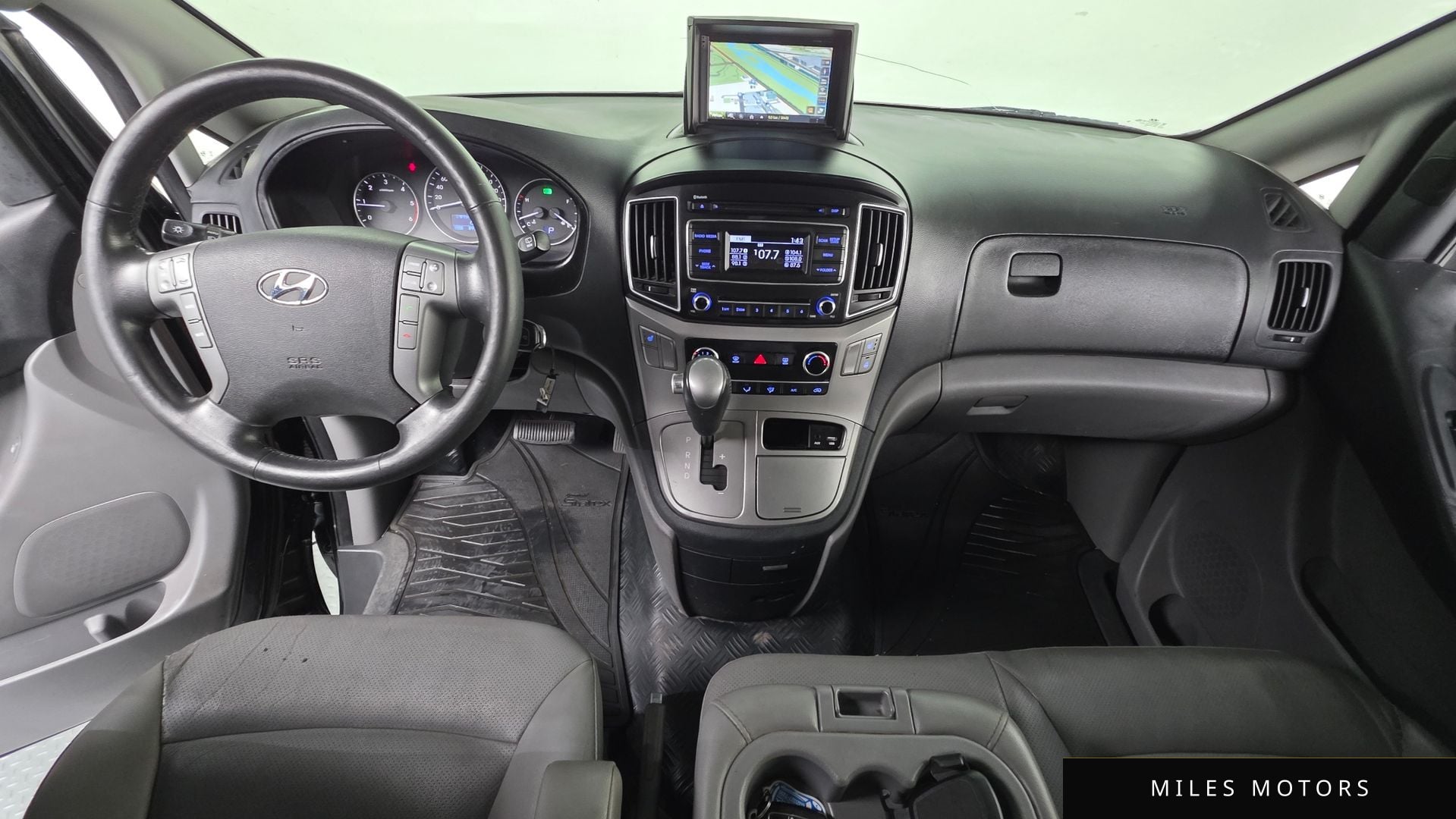 Hyundai Starex 2017 — миниатюра 10