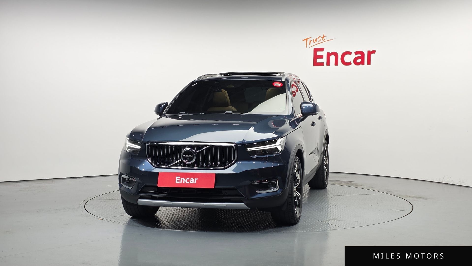 Volvo XC40 2019 — миниатюра 3