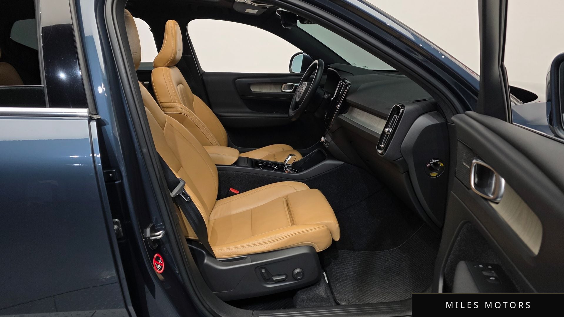 Volvo XC40 2019 — миниатюра 11