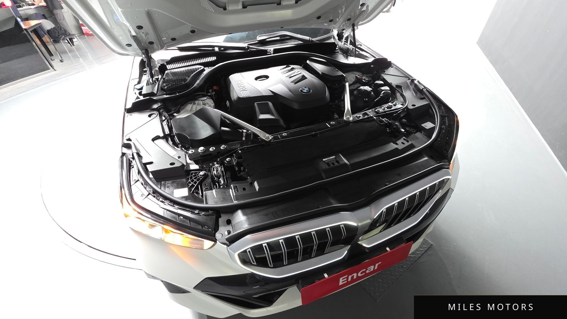 BMW 5 Series (G60) 2025 — миниатюра 6