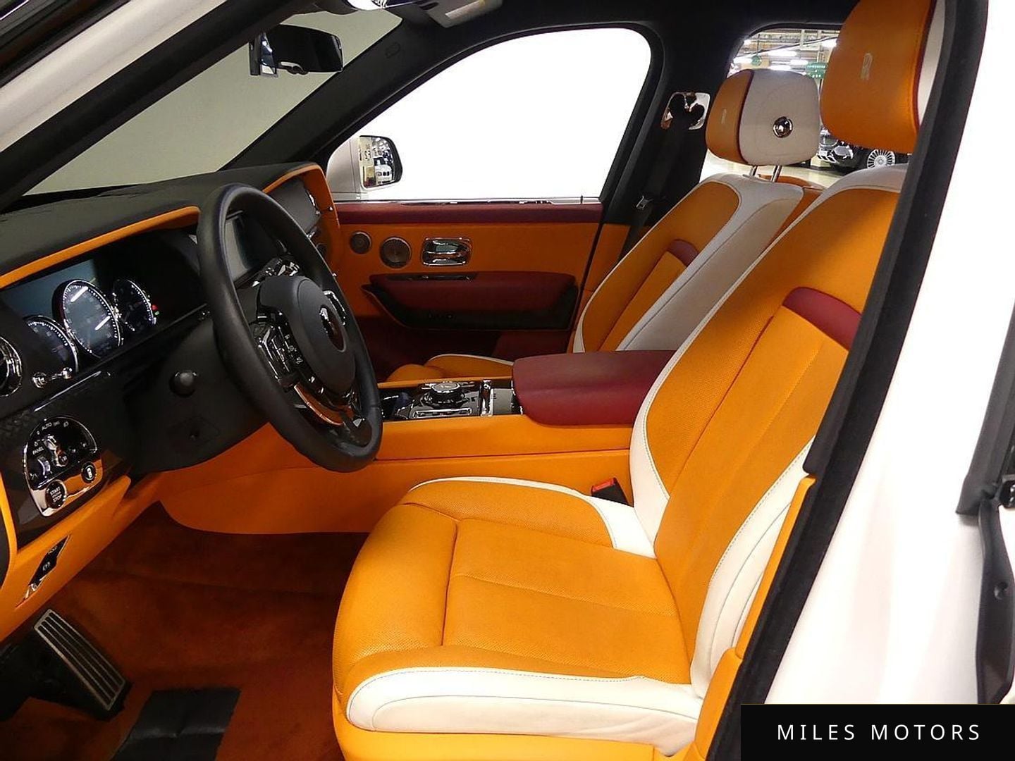 Rolls-Royce Cullinan 2021 — миниатюра 9