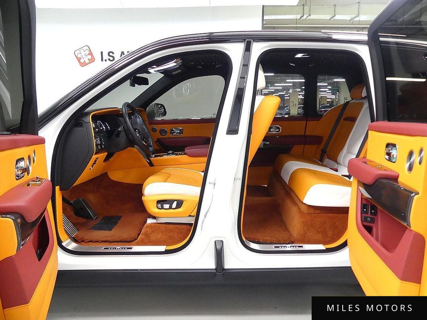 Rolls-Royce Cullinan 2021 — миниатюра 11