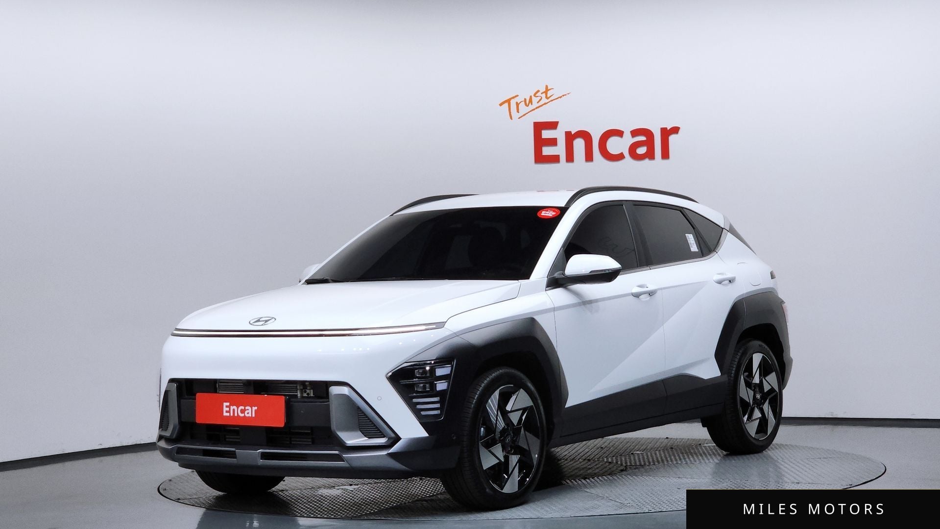 Hyundai Kona 2025 — фото 1 из 12