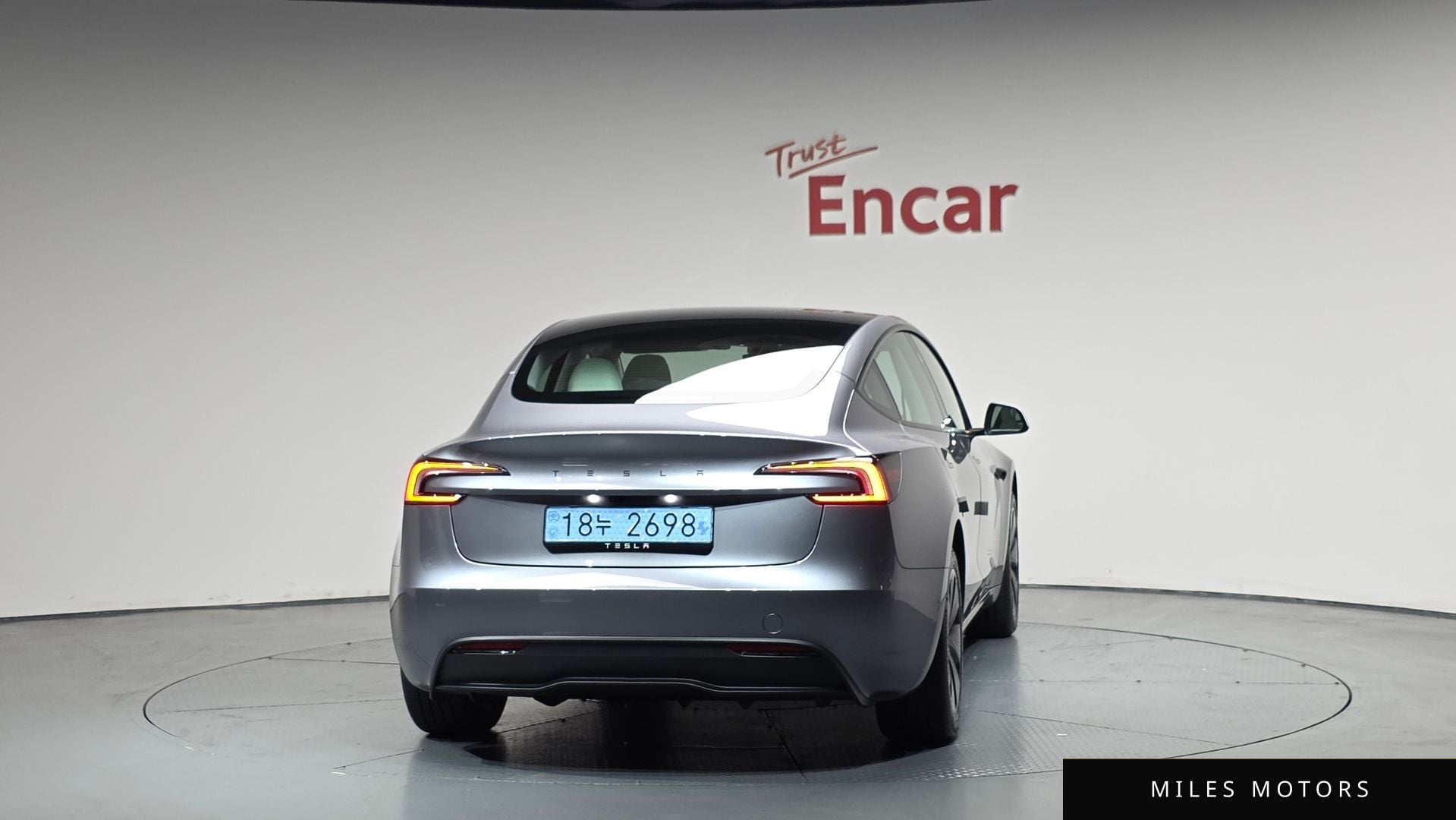 Tesla Model 3 2026 — миниатюра 3