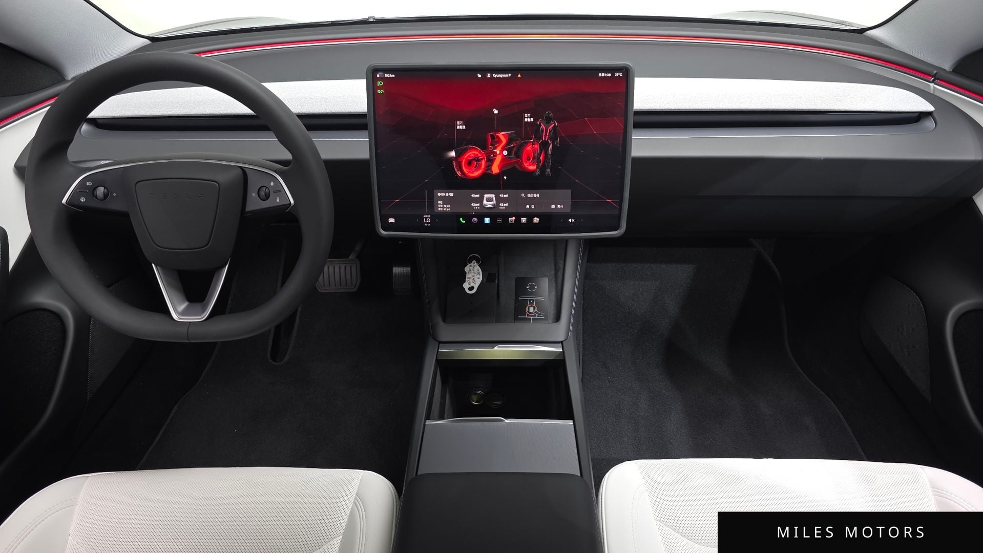 Tesla Model 3 2026 — миниатюра 9