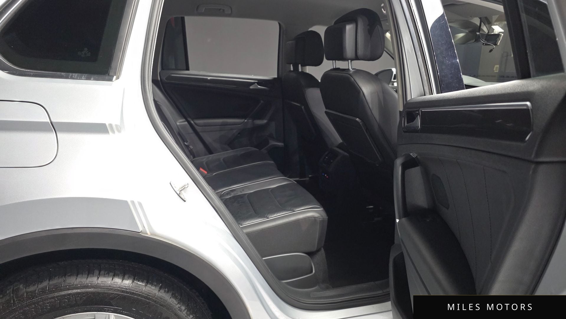 Volkswagen Tiguan 2018 — миниатюра 12