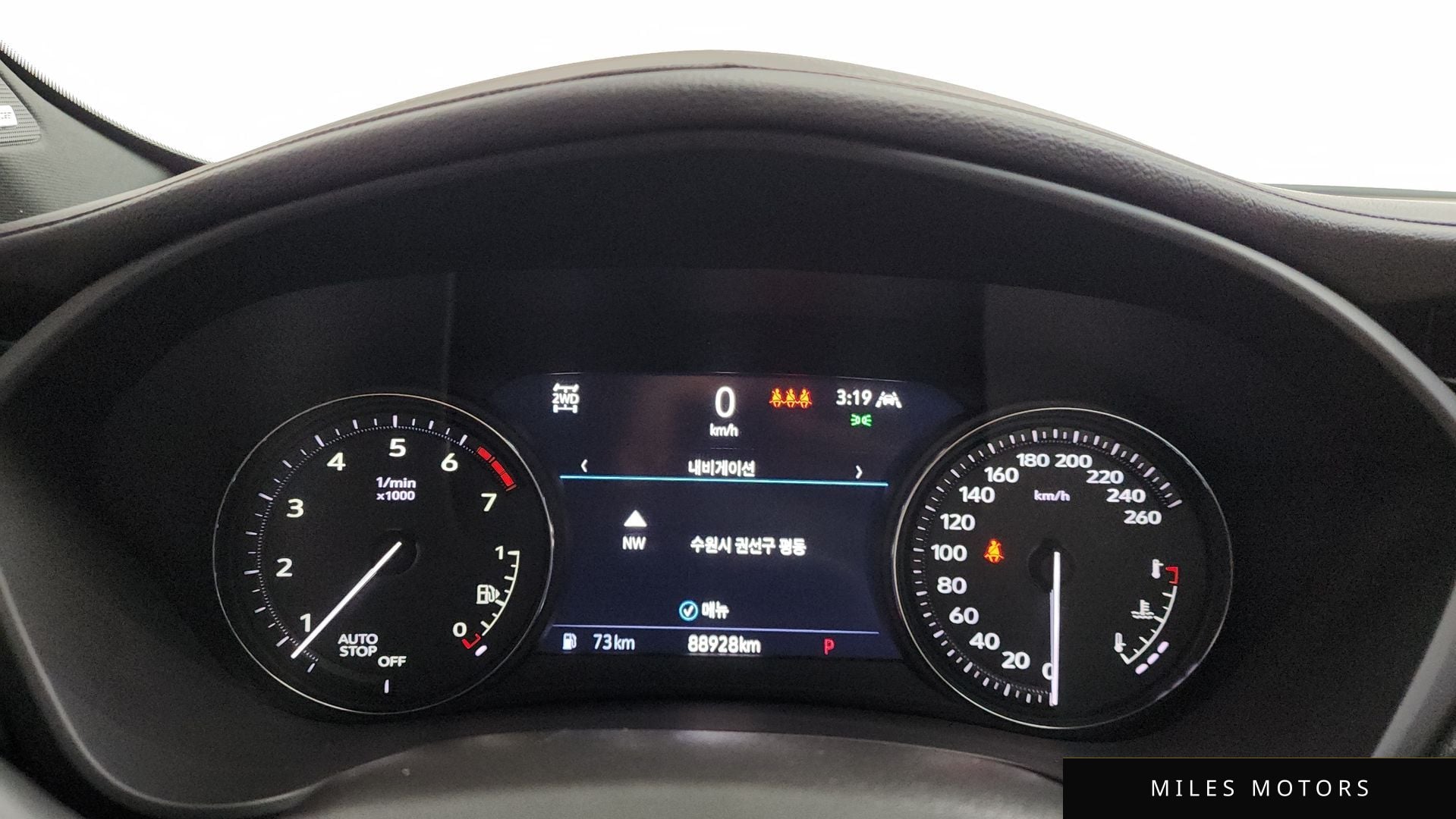 Cadillac XT4 2023 — миниатюра 11