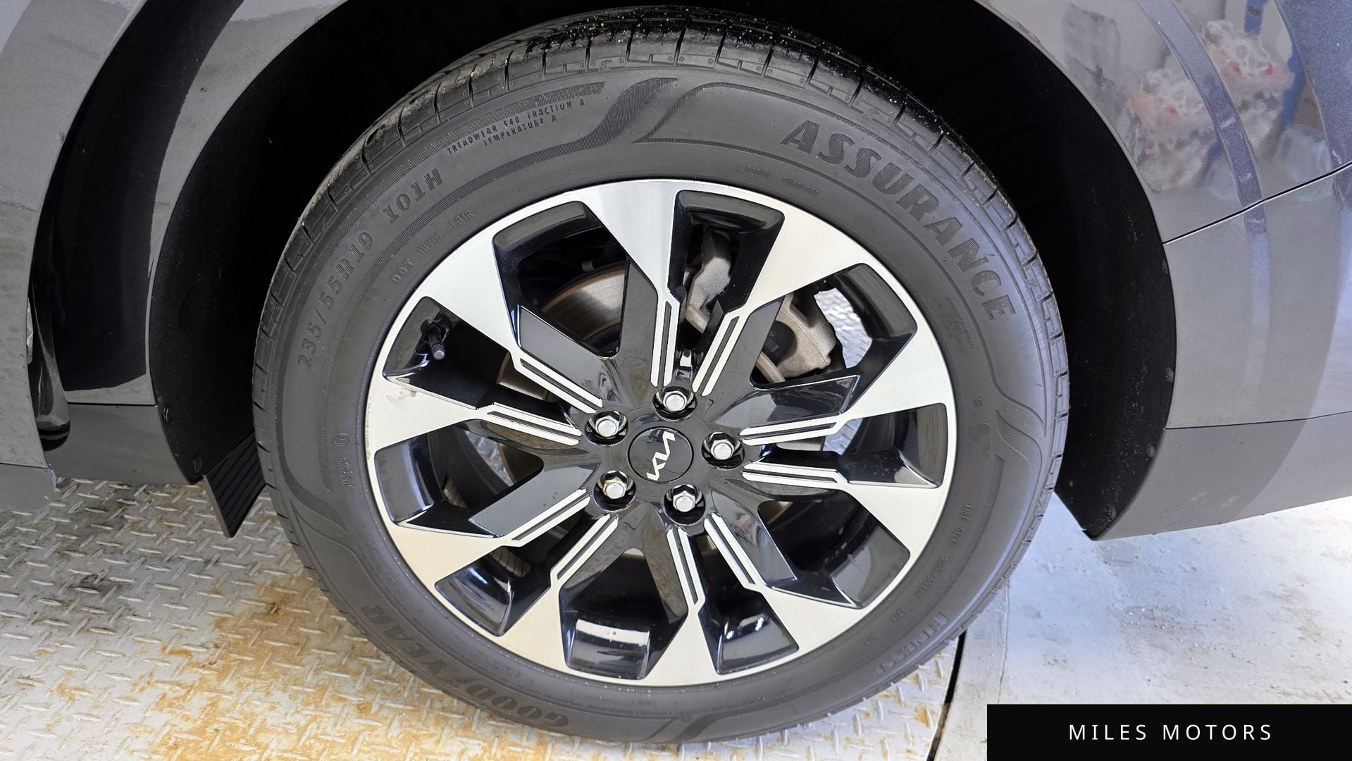 Kia Carnival 2023 — миниатюра 7