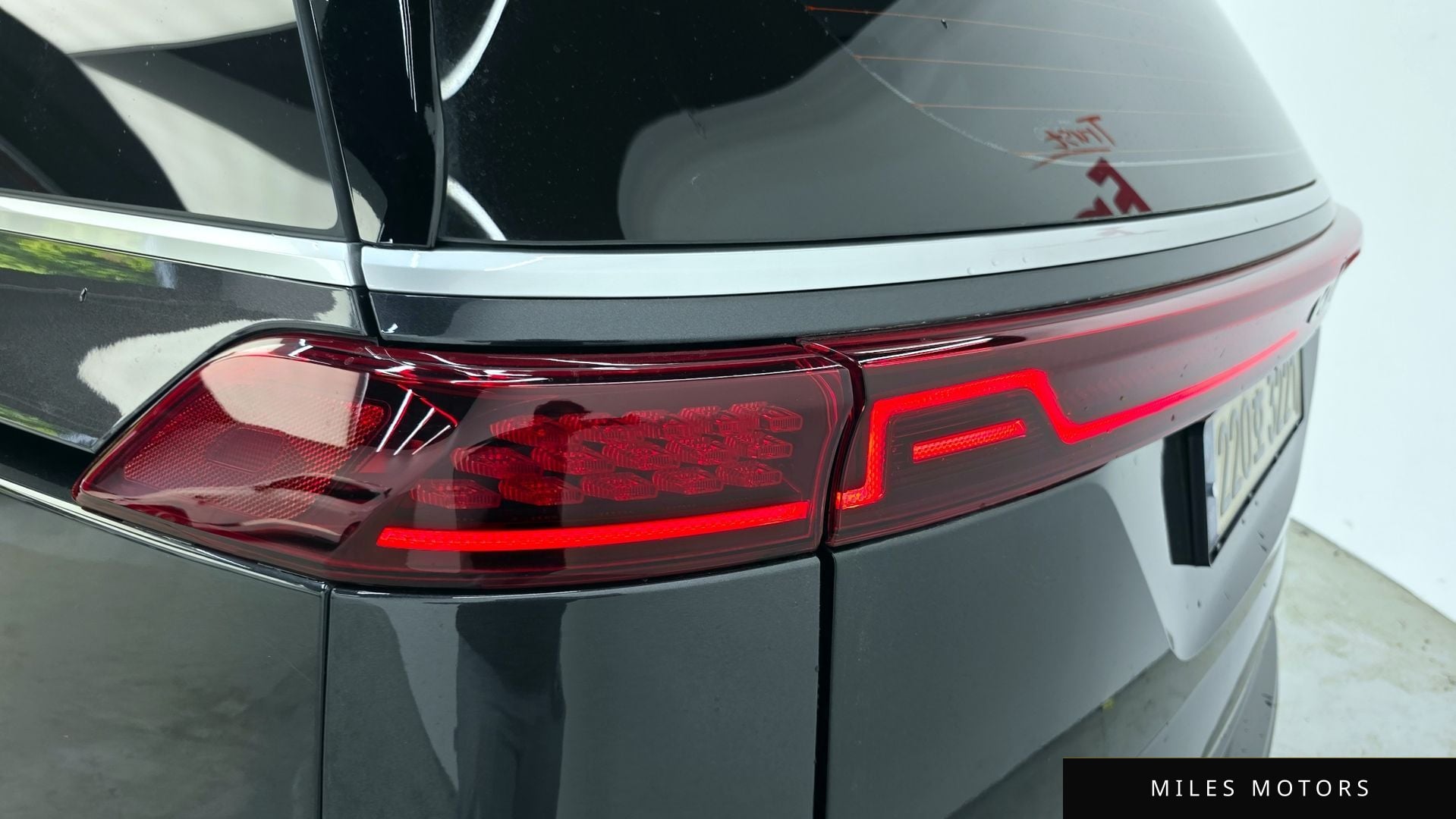 Kia Carnival 2023 — миниатюра 9