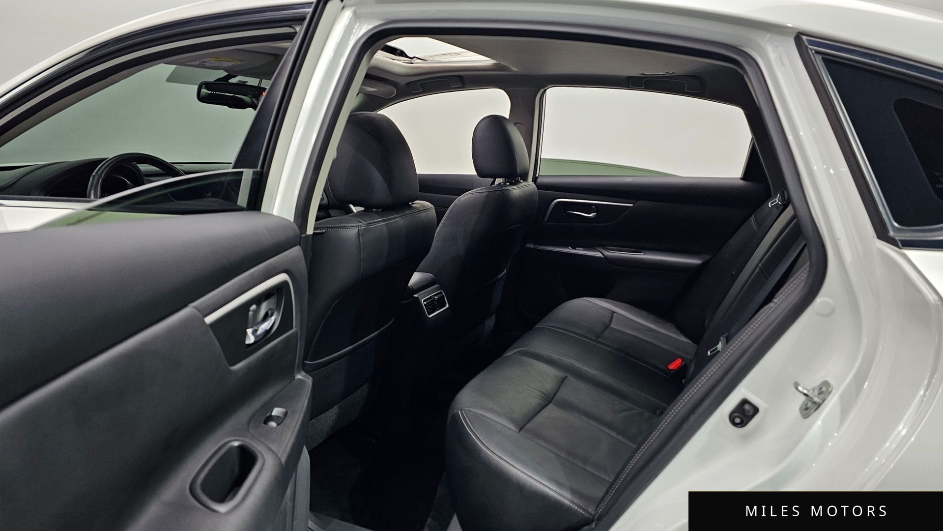 Nissan Altima 2017 — миниатюра 11
