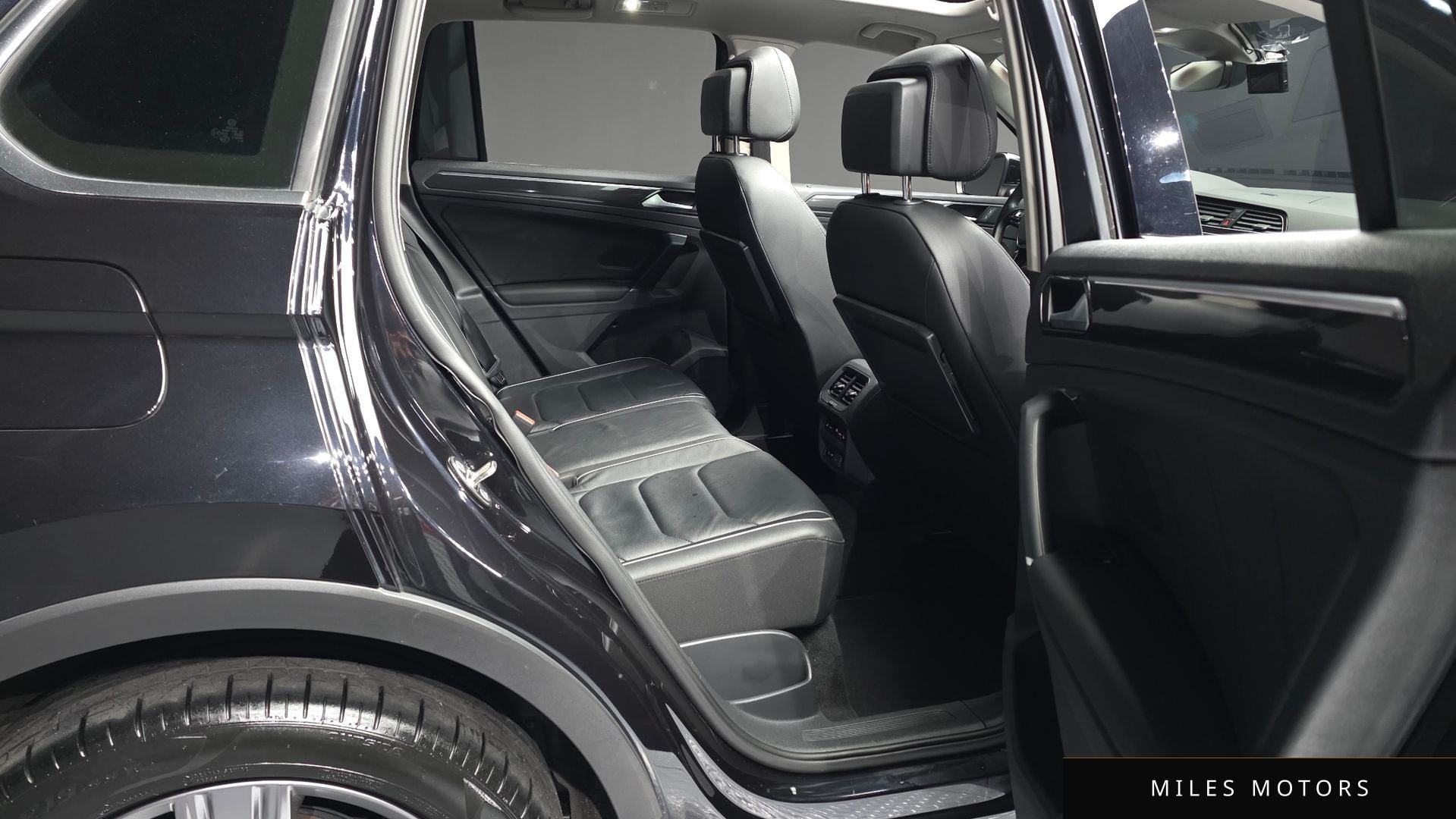 Volkswagen Tiguan 2018 — миниатюра 12