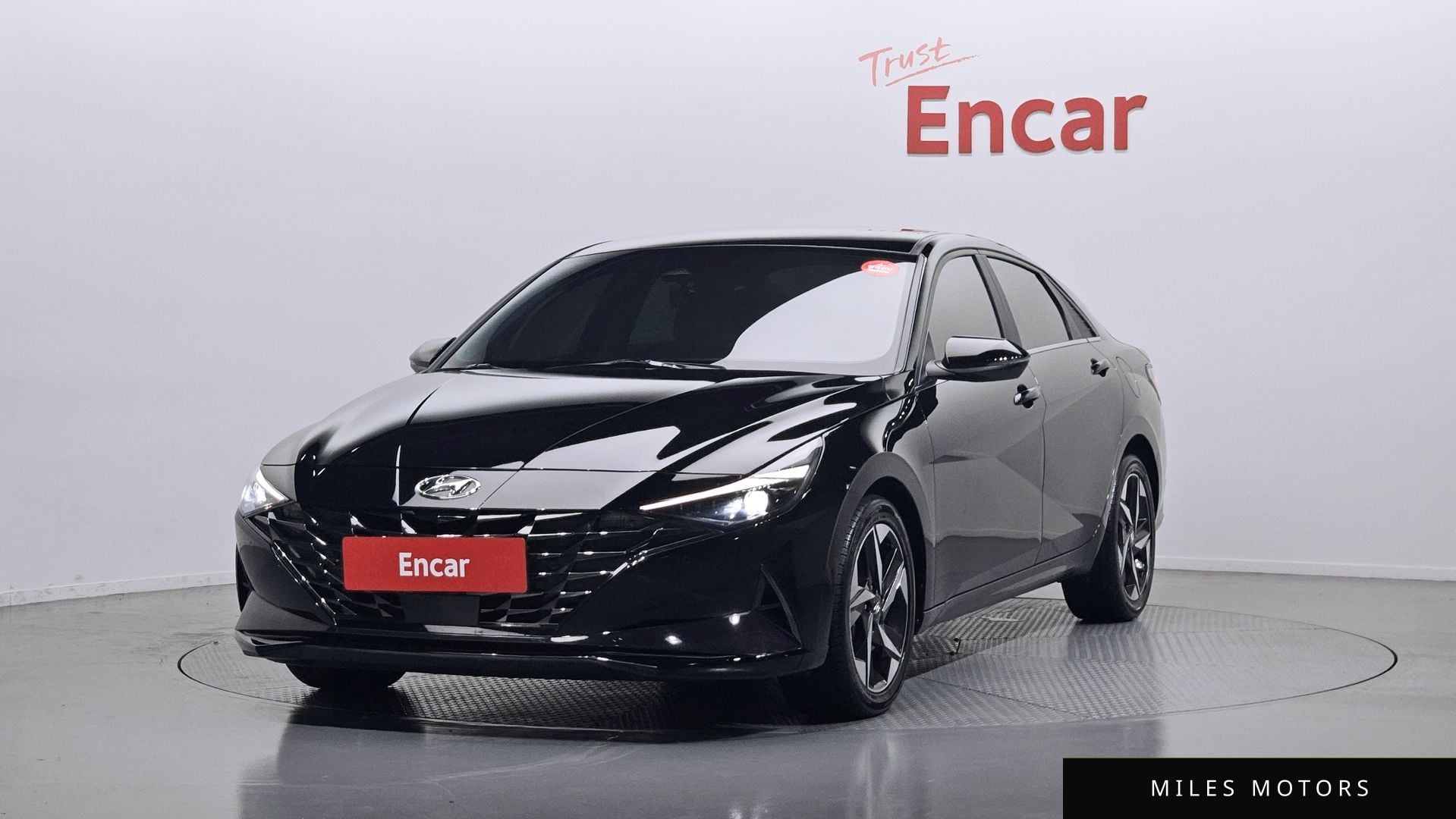 Hyundai AVANTE 2021 — фото 1 из 12