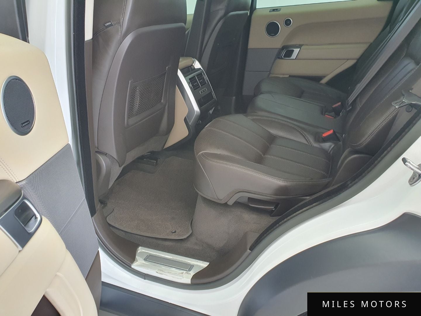 Land Rover Range Rover Sport 2015 — миниатюра 10