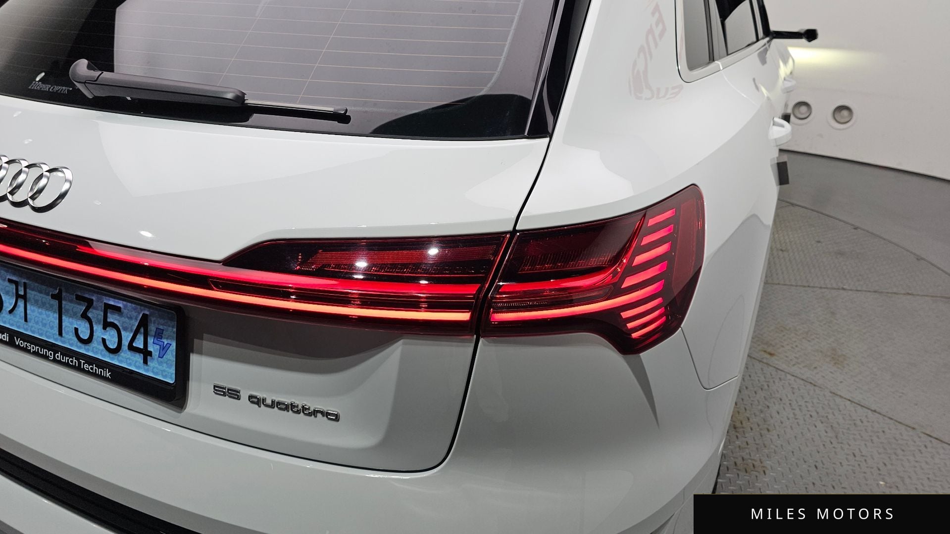 Audi e-tron 2021 — миниатюра 9