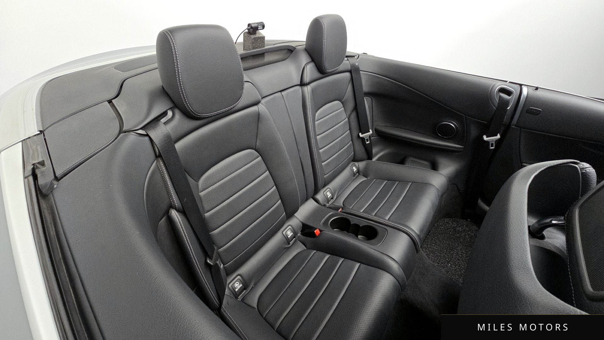 Mercedes-Benz C-Class W205 2017 — миниатюра 11