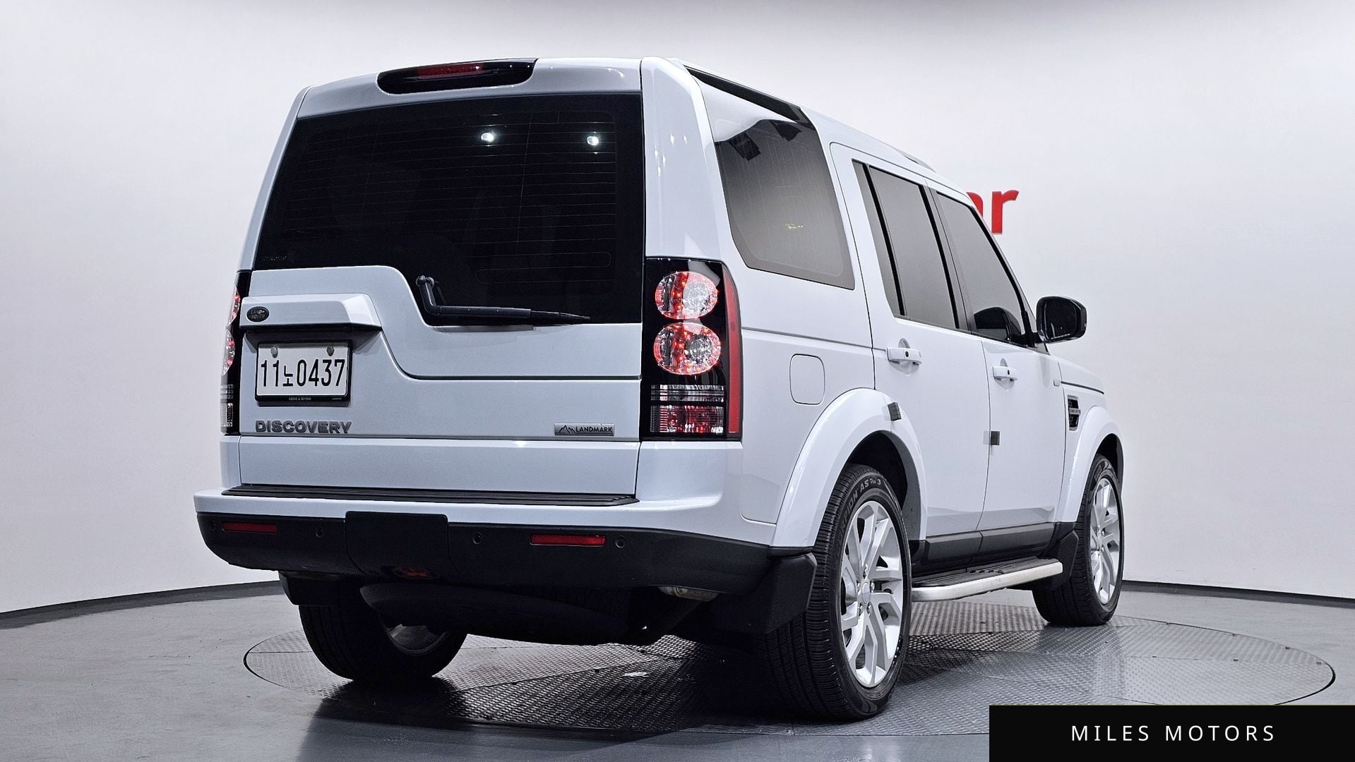 Land Rover Discovery 2016 — миниатюра 2