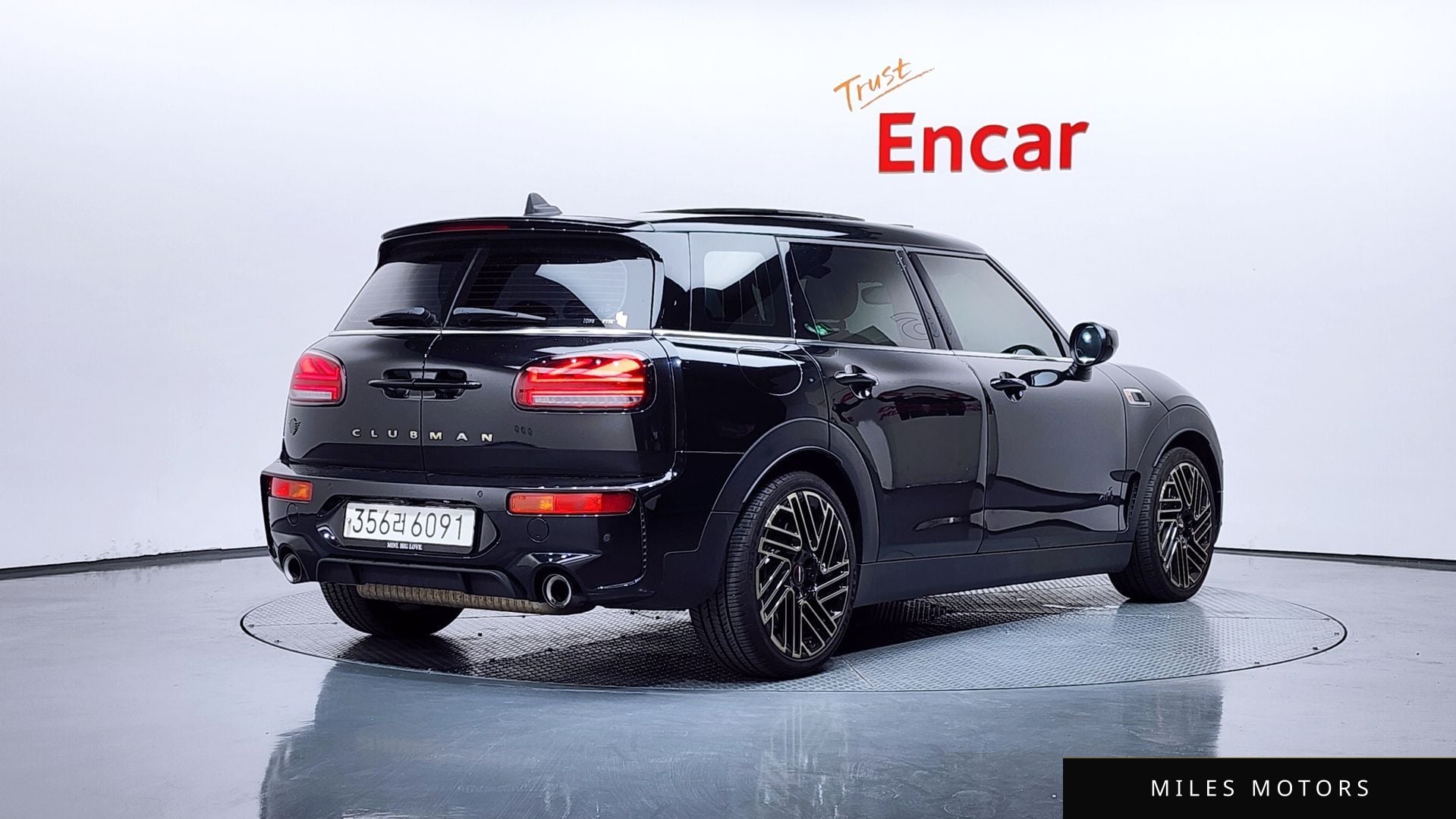MINI Clubman 2024 — миниатюра 2