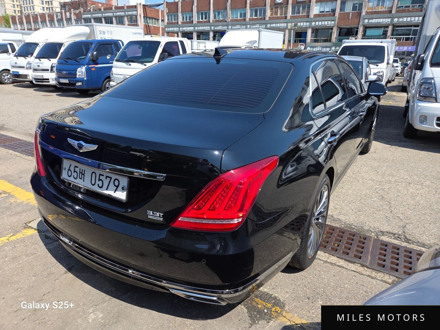 Genesis EQ900 2016 — миниатюра 6