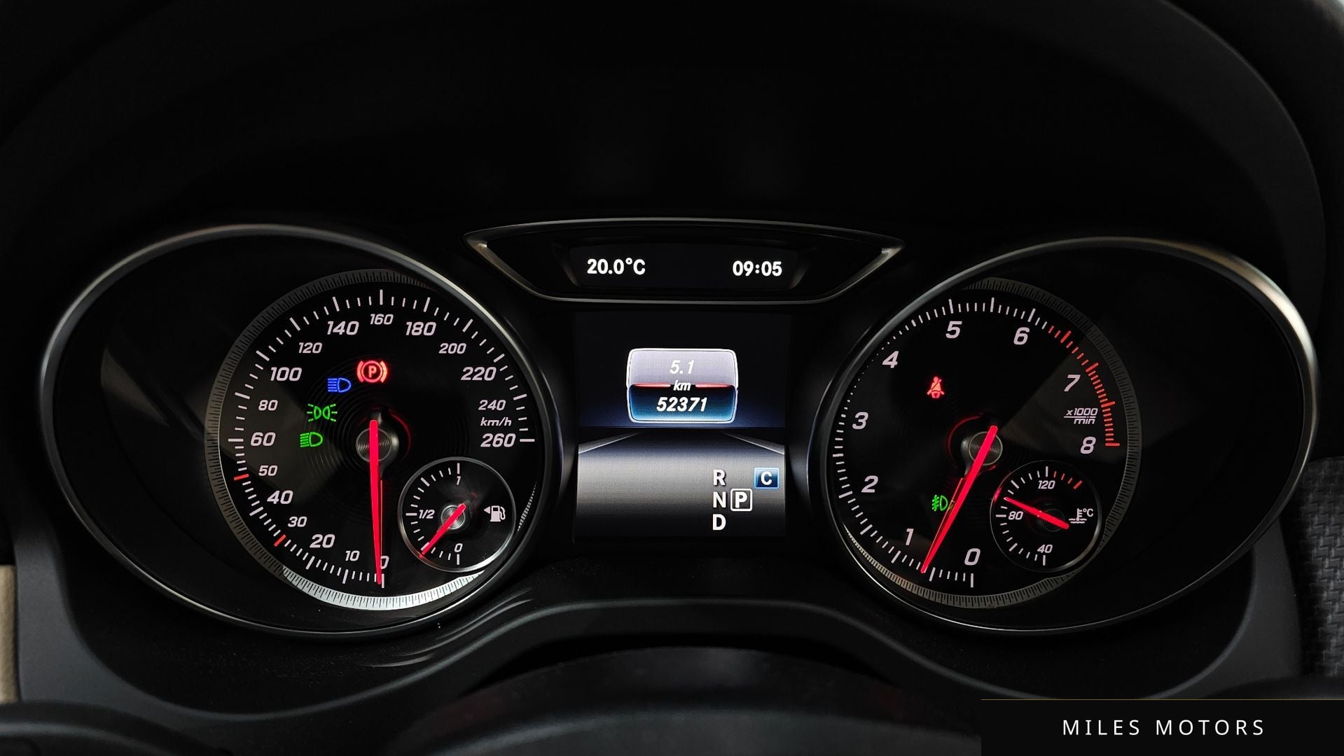 Mercedes-Benz GLA-Class X156 2018 — миниатюра 10