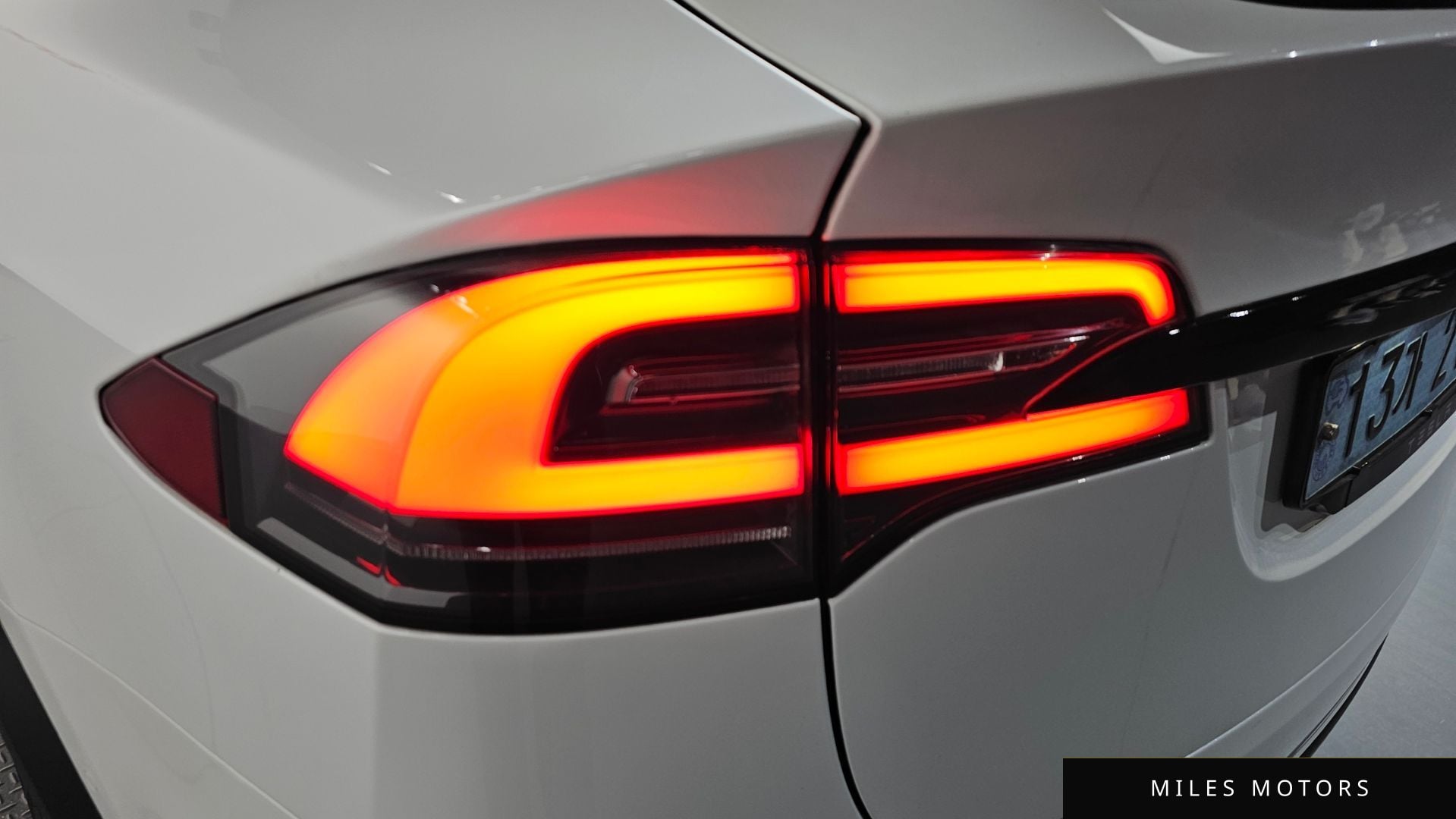 Tesla Model X 2020 — миниатюра 9