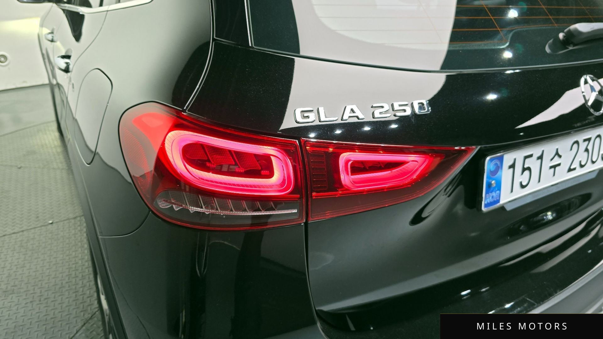 Mercedes-Benz GLA-Class H247 2021 — миниатюра 9