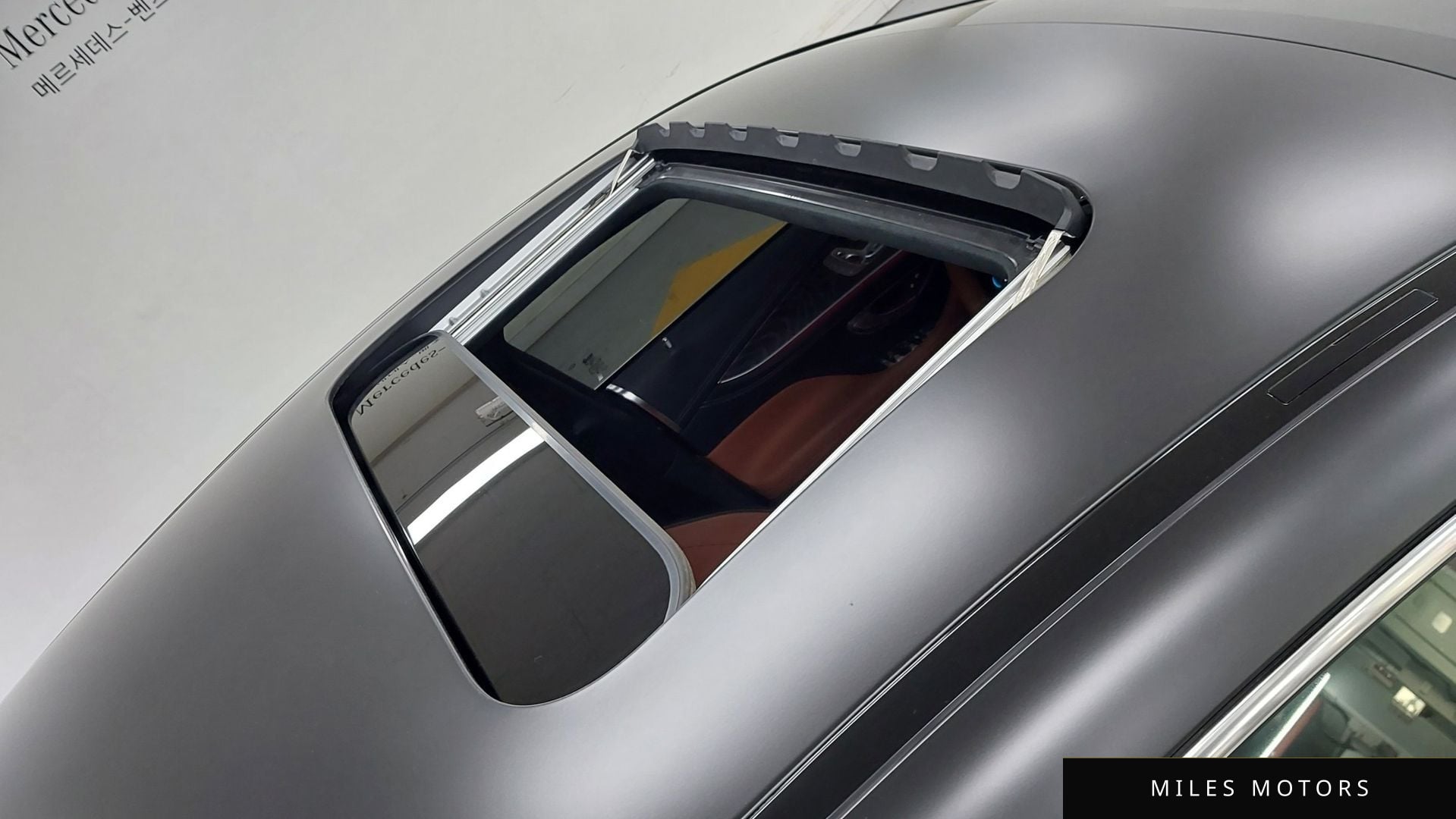 Mercedes-Benz AMG GT 2024 — миниатюра 12