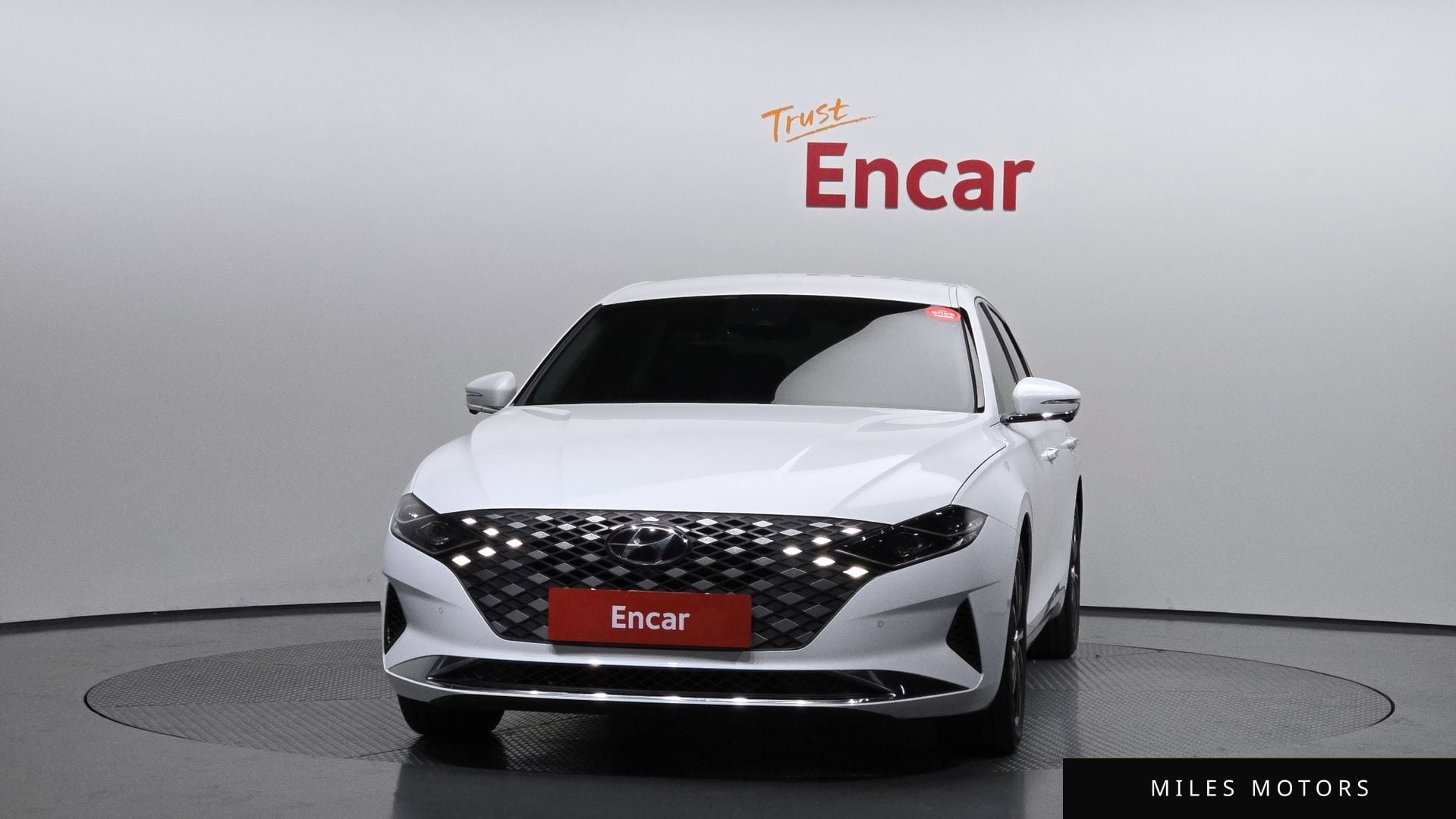 Hyundai Grandeur 2023 — миниатюра 3